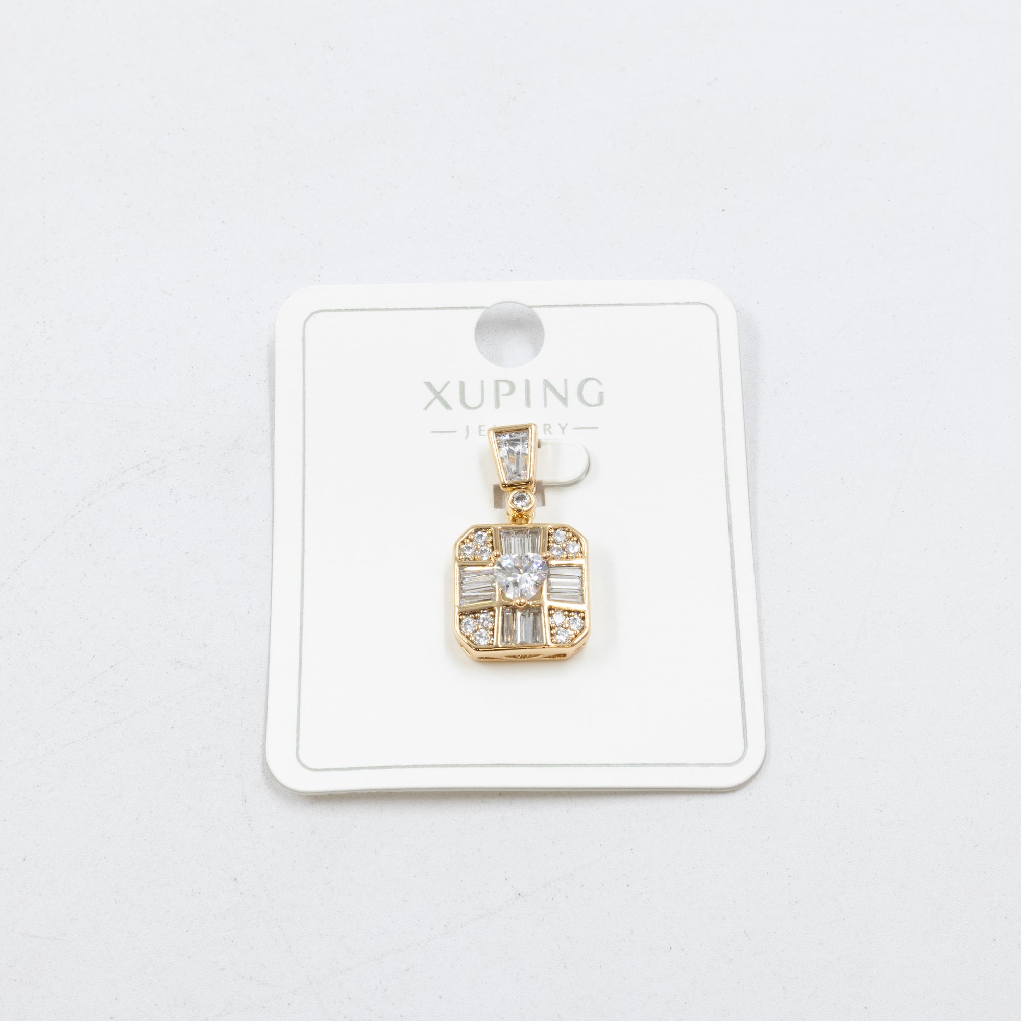 Dijes Xuping con Piedras M7 Oro Laminado