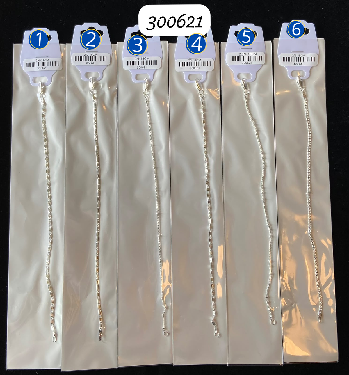 [28/OCTUBRE/26] Pulseras Plateadas M6 Oro Laminado