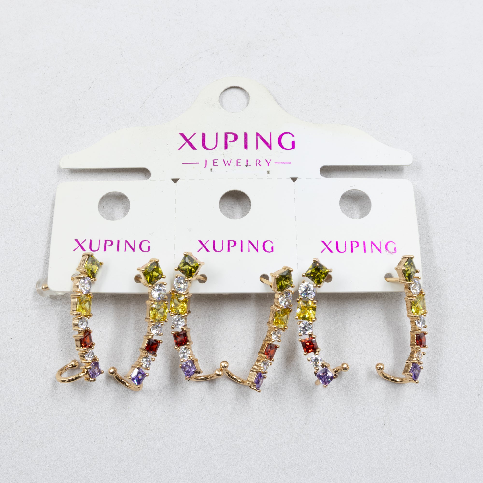 Paquete de tres pares de Aretes Dorados Xuping con piedras M6 Oro Laminado
