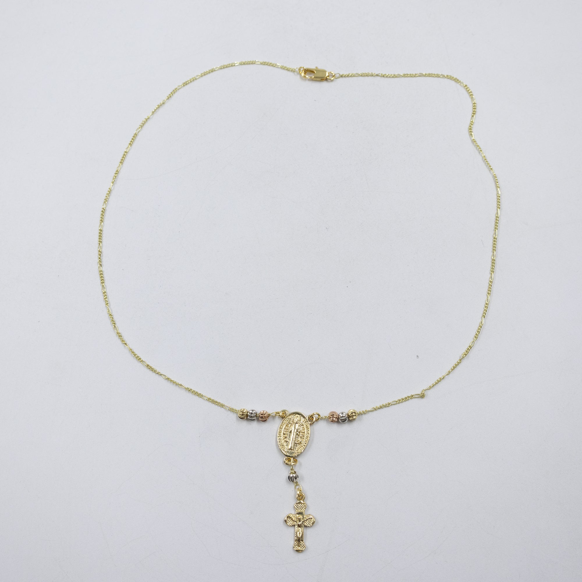 Collar Dorado Religioso M1 Oro Laminado