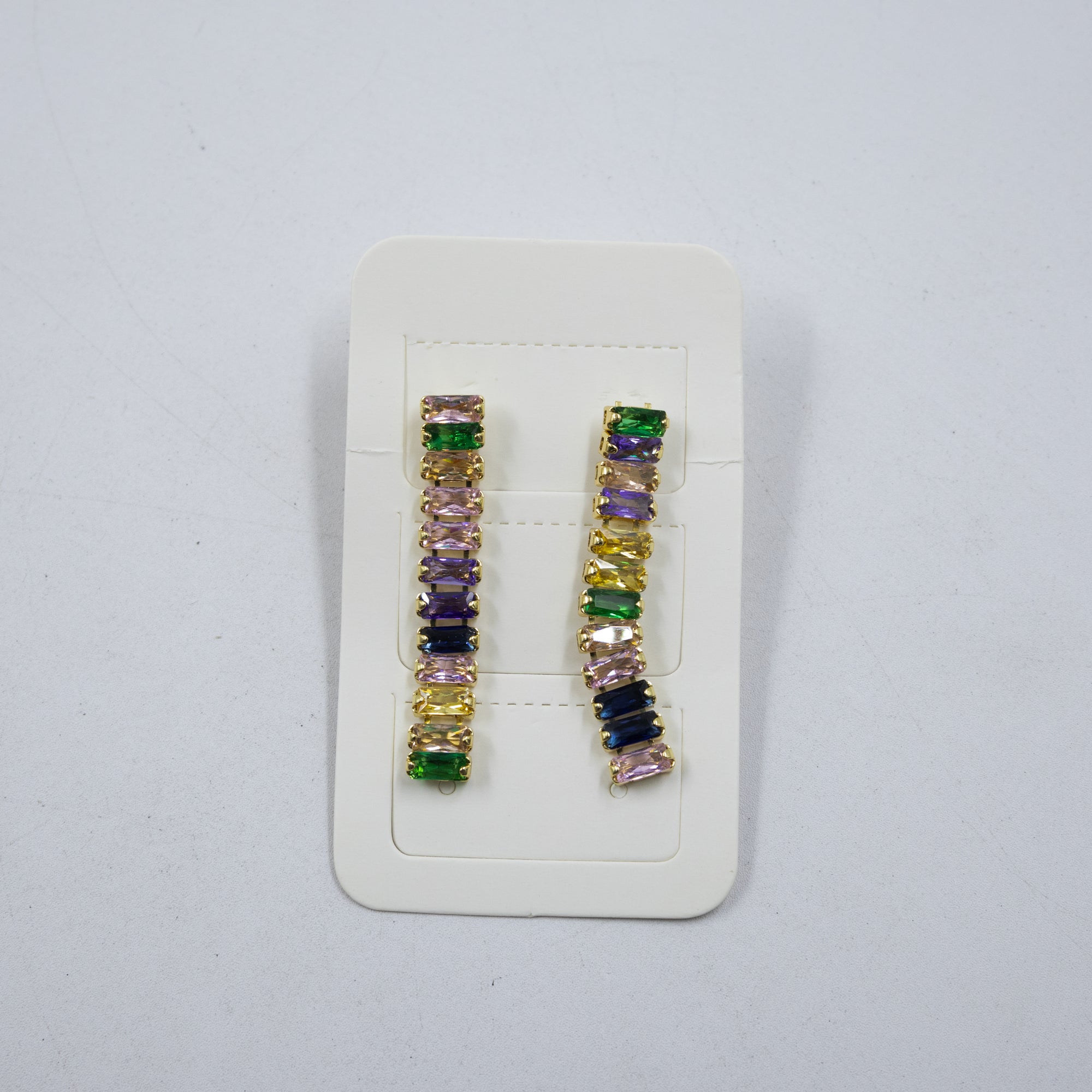 Aretes Largos Dorados con piedras M1 Oro Laminado