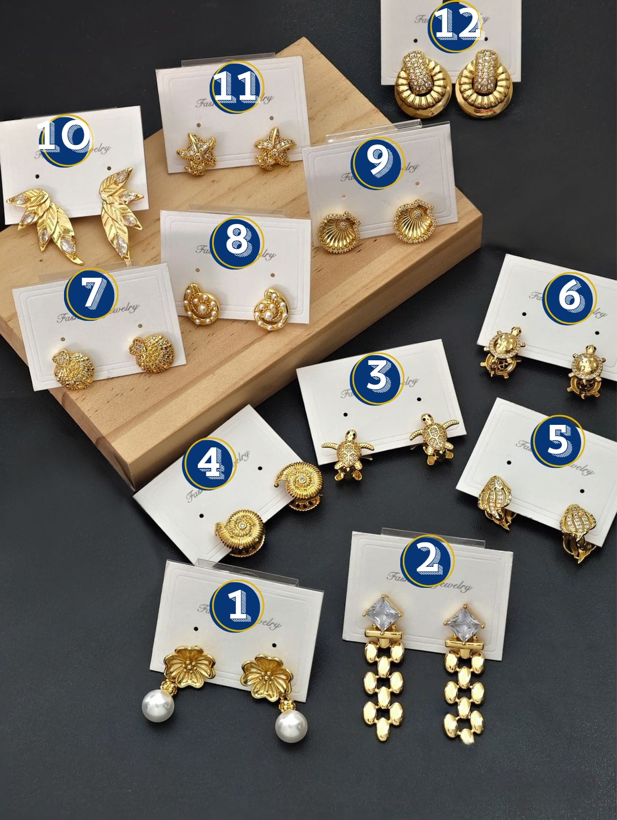 Aretes Dorados Elegantes M2 Oro Laminado