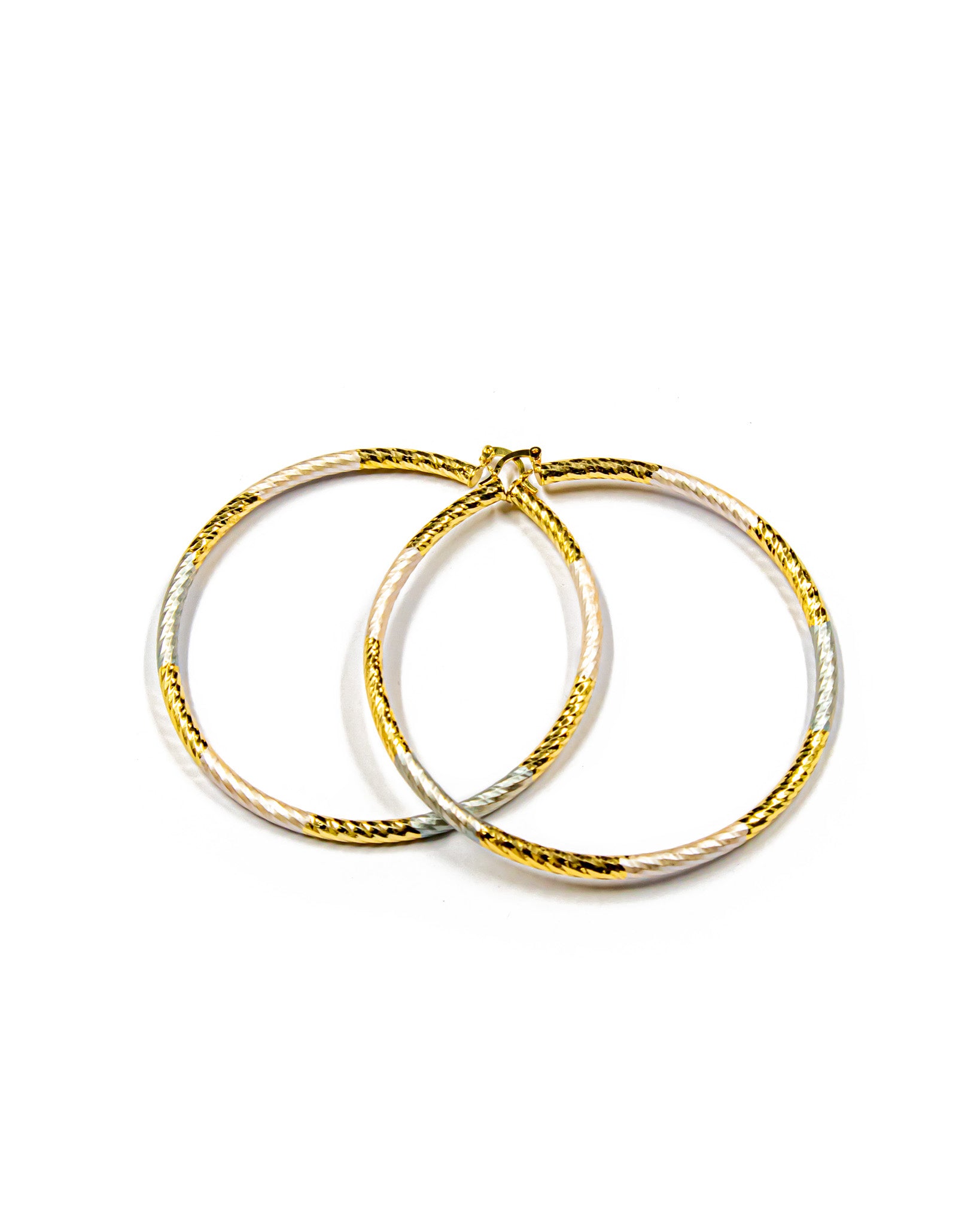 Arete tipo arracada - M1 Oro Laminado