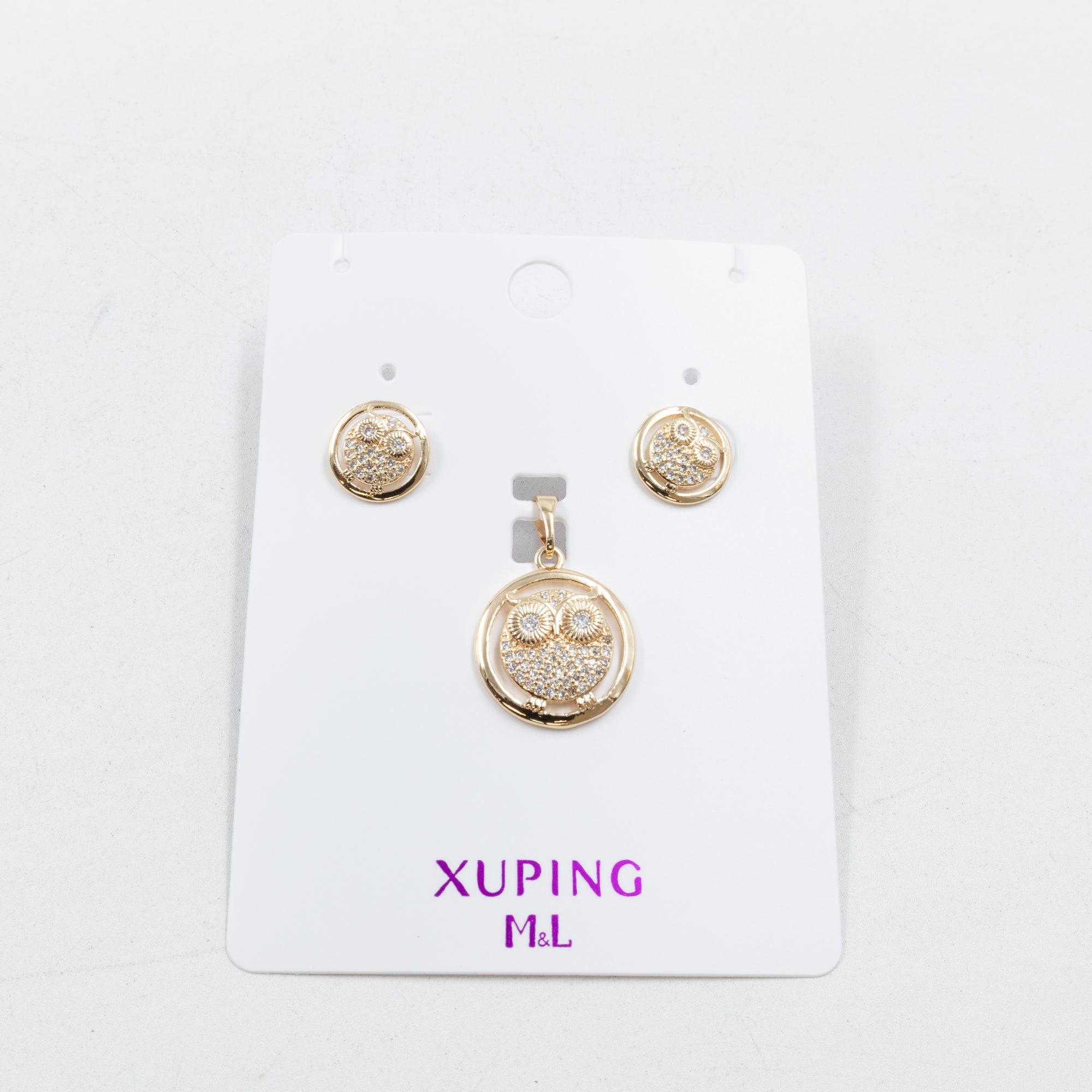 Conjunto de de Aretes y Dije M1 Oro Laminado