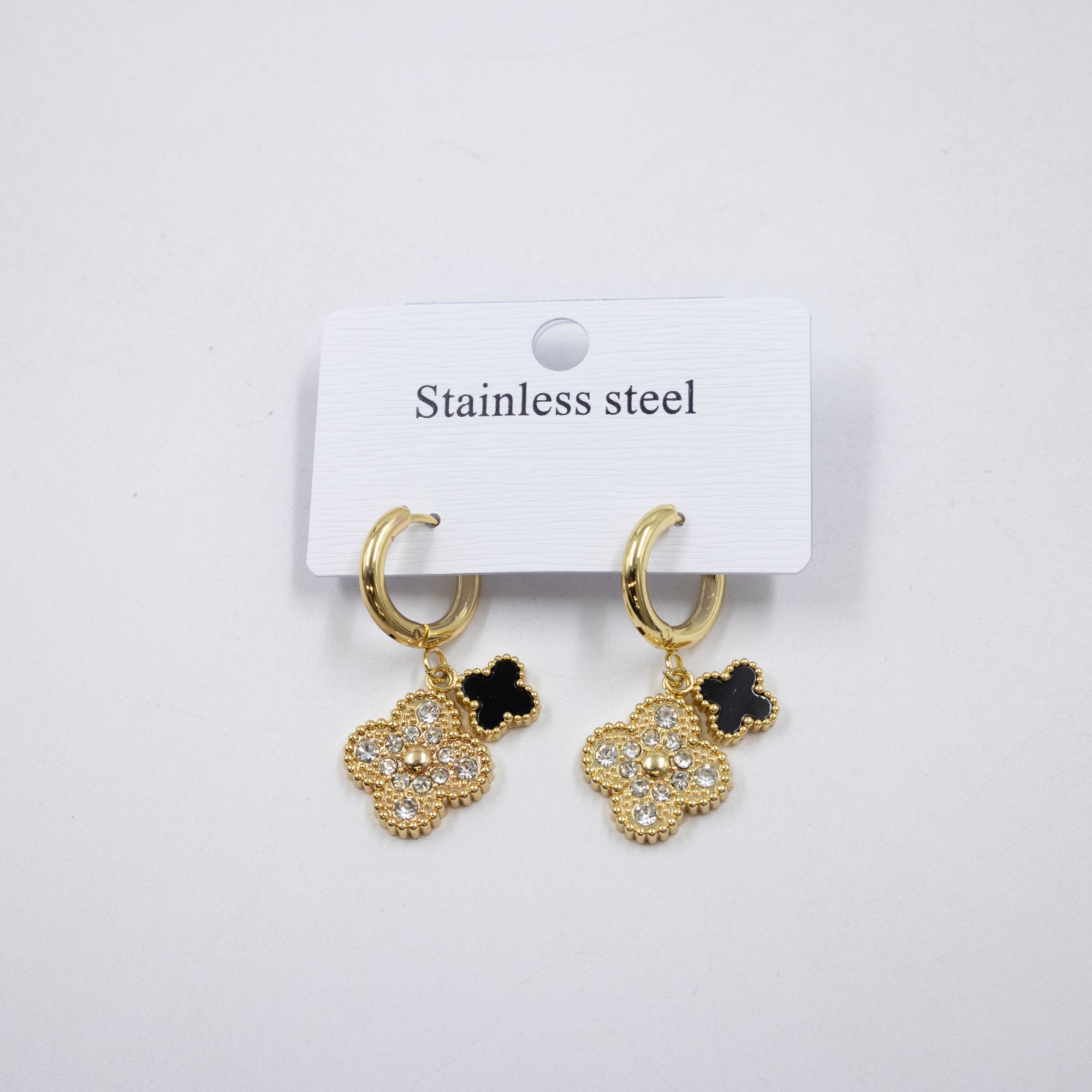Aretes Dorados de Trebol M2 Oro Laminado