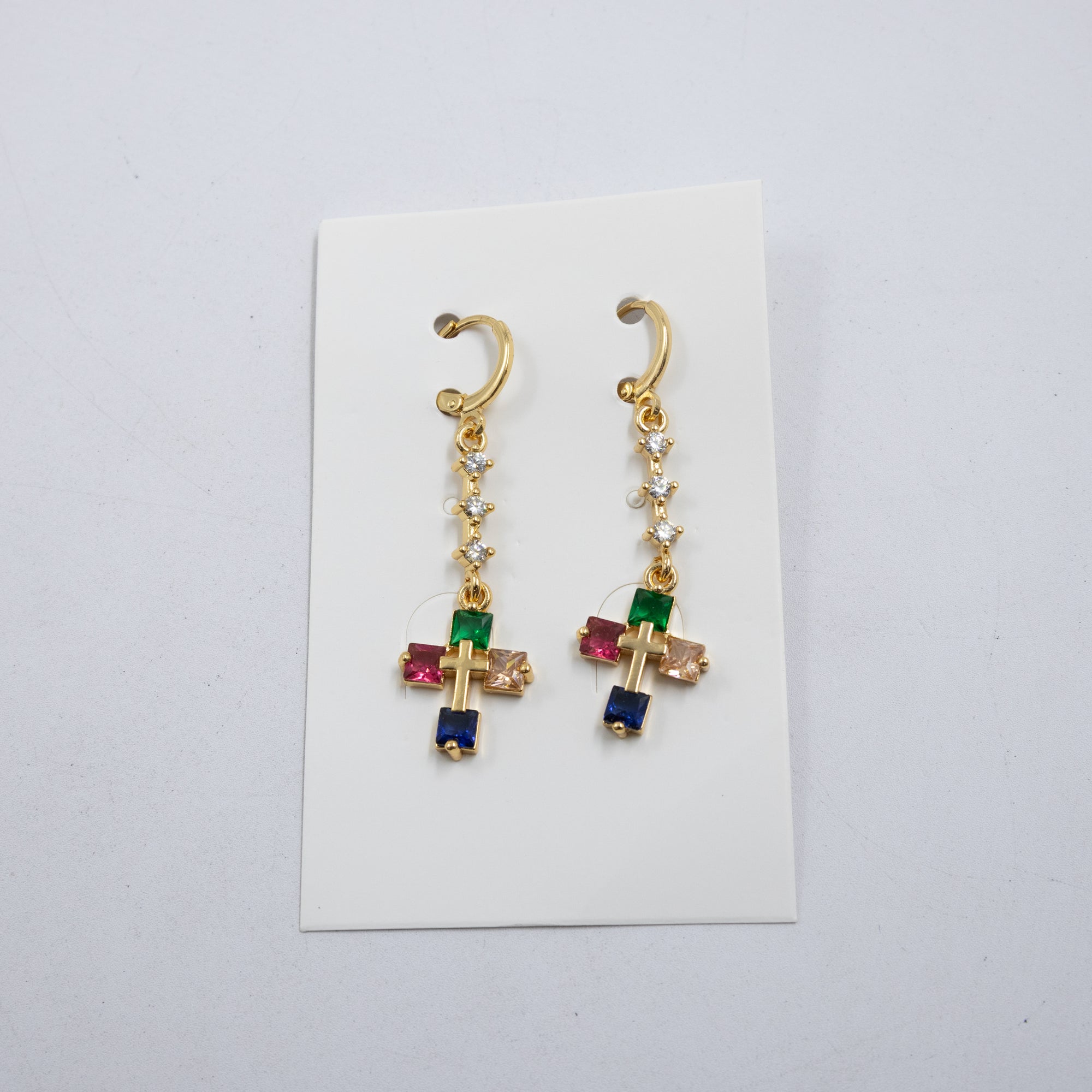 Aretes Largos Dorados con piedras M4 Oro Laminado