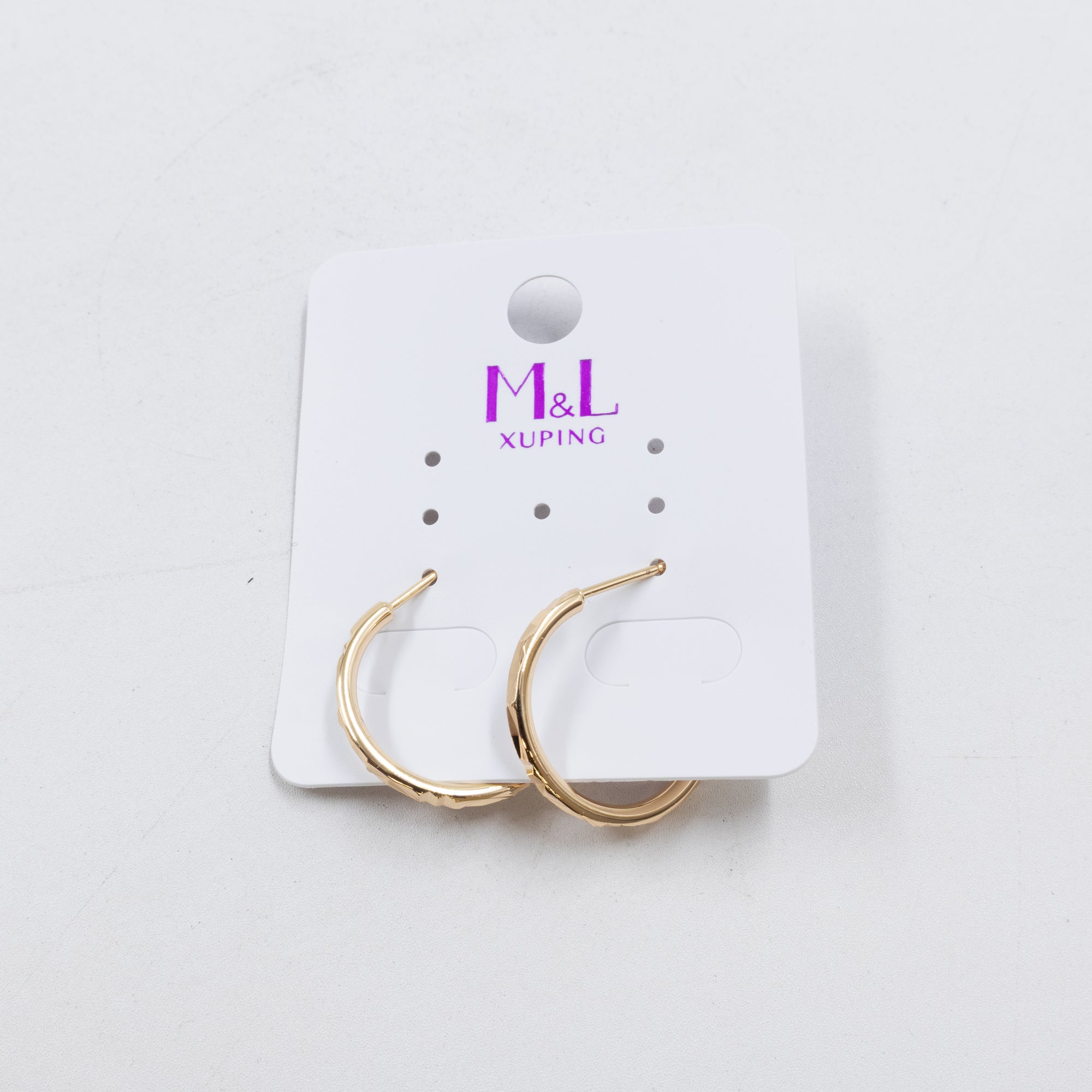 Aretes Dorados Xuping de Aro M5 Oro Laminado
