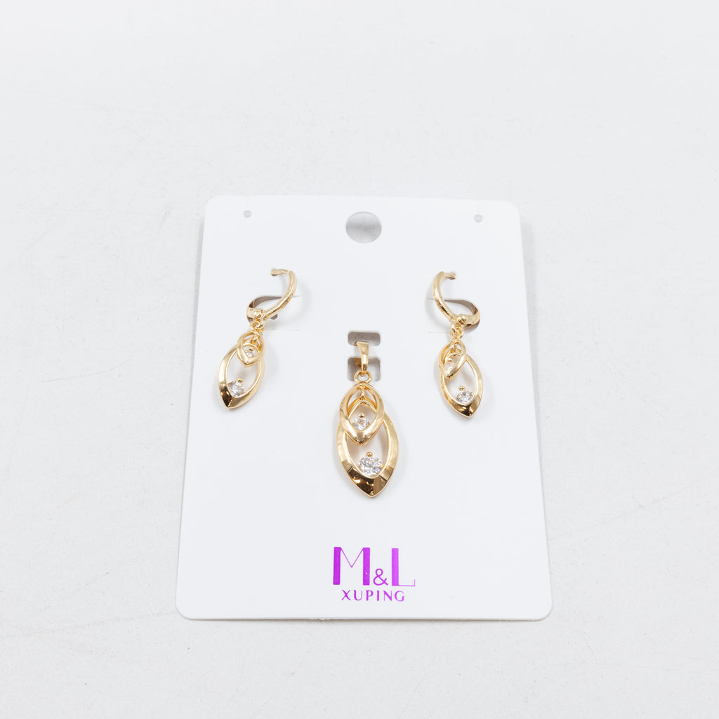 Conjunto de de Aretes y Dije M3 Oro Laminado