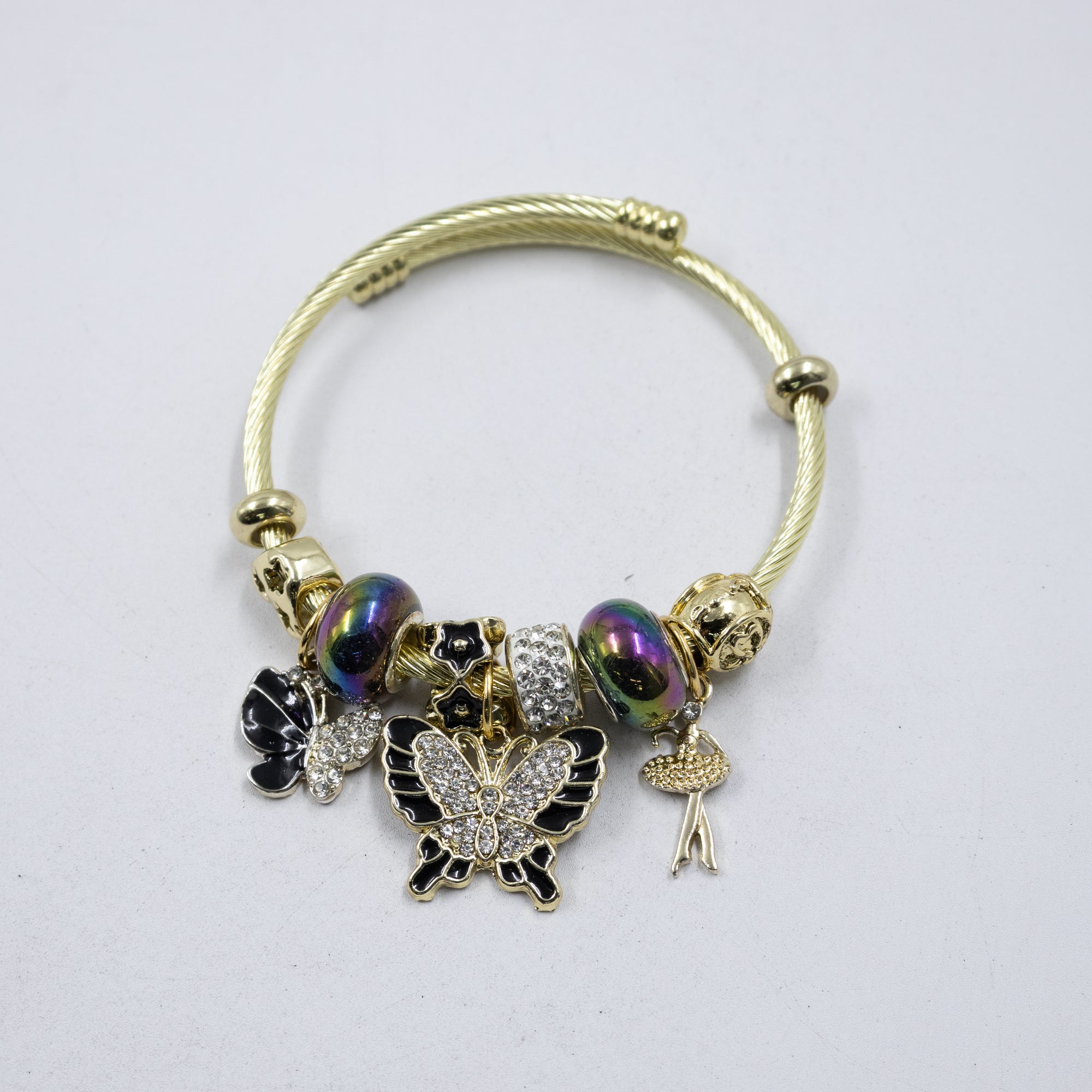 Pulsera tipo Pandora M12 Oro Laminado