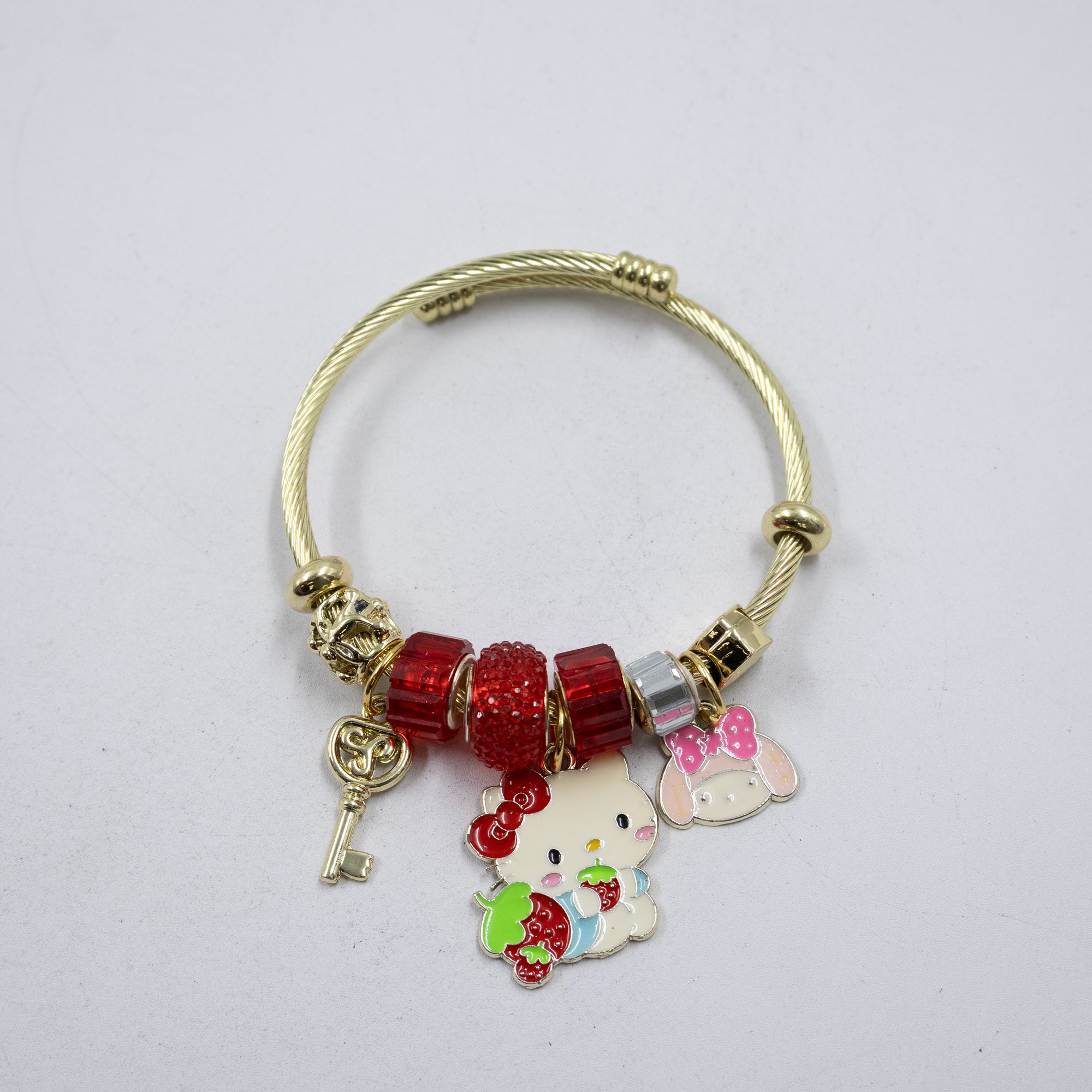 Pulsera tipo Pandora M5 Oro Laminado