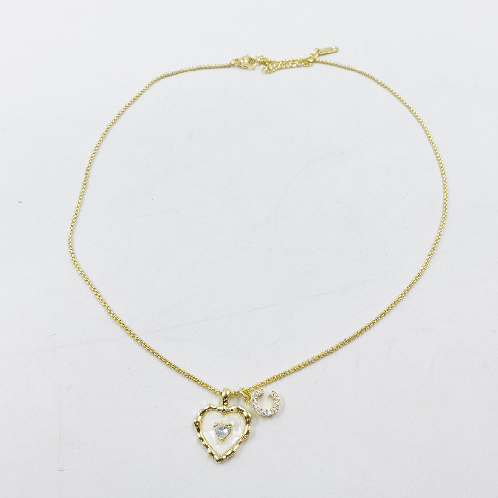 Collares Dorados con dije de Letra y corazon M1 Oro Laminado