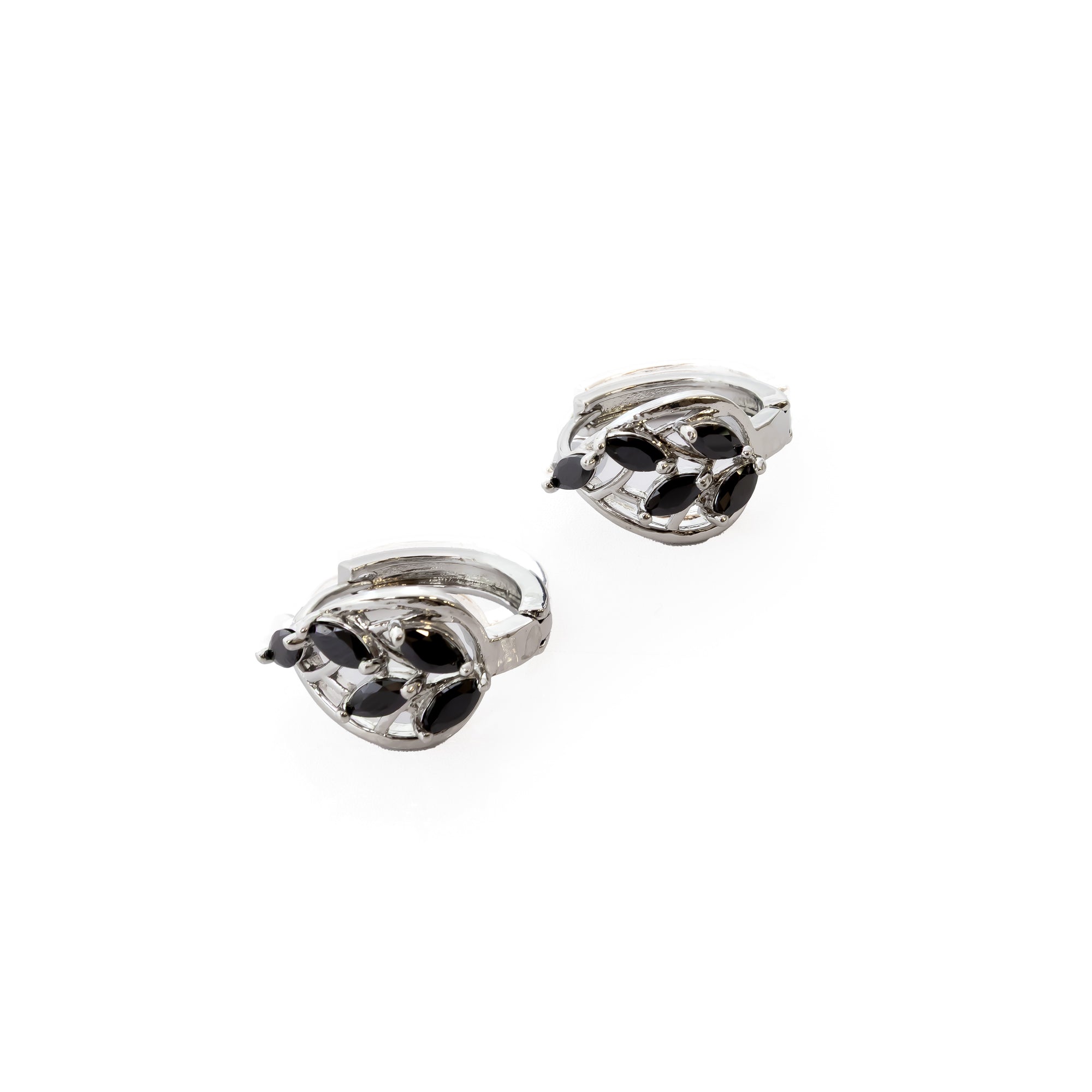 Aretes Plateados Huggies con Piedras Diferentes Colores M18 Oro Laminado