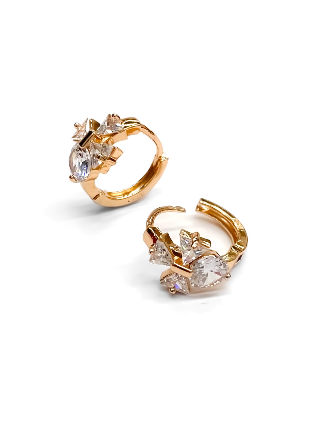 ARETES HUGGIES M13 - ORO LAMINADO