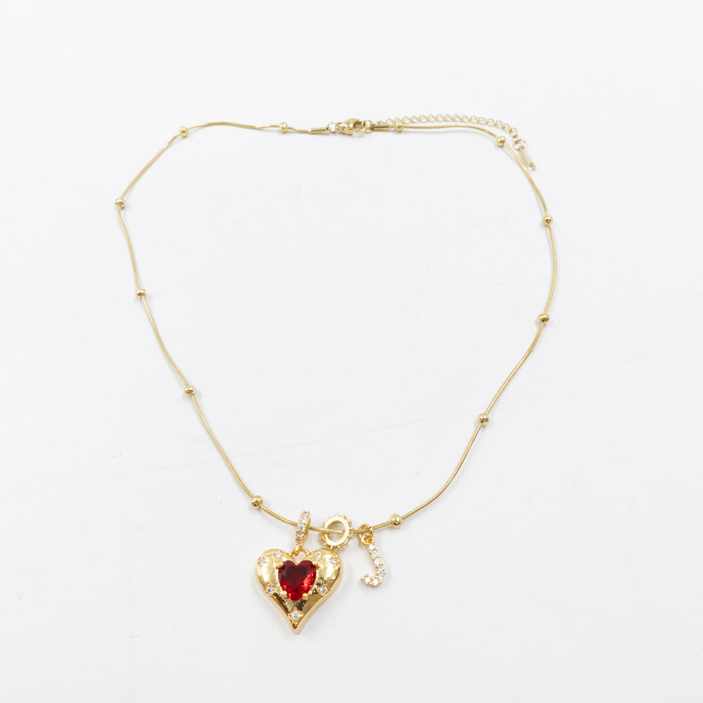 Collares Dorados con dije de Letra y corazón M2 Oro Laminado