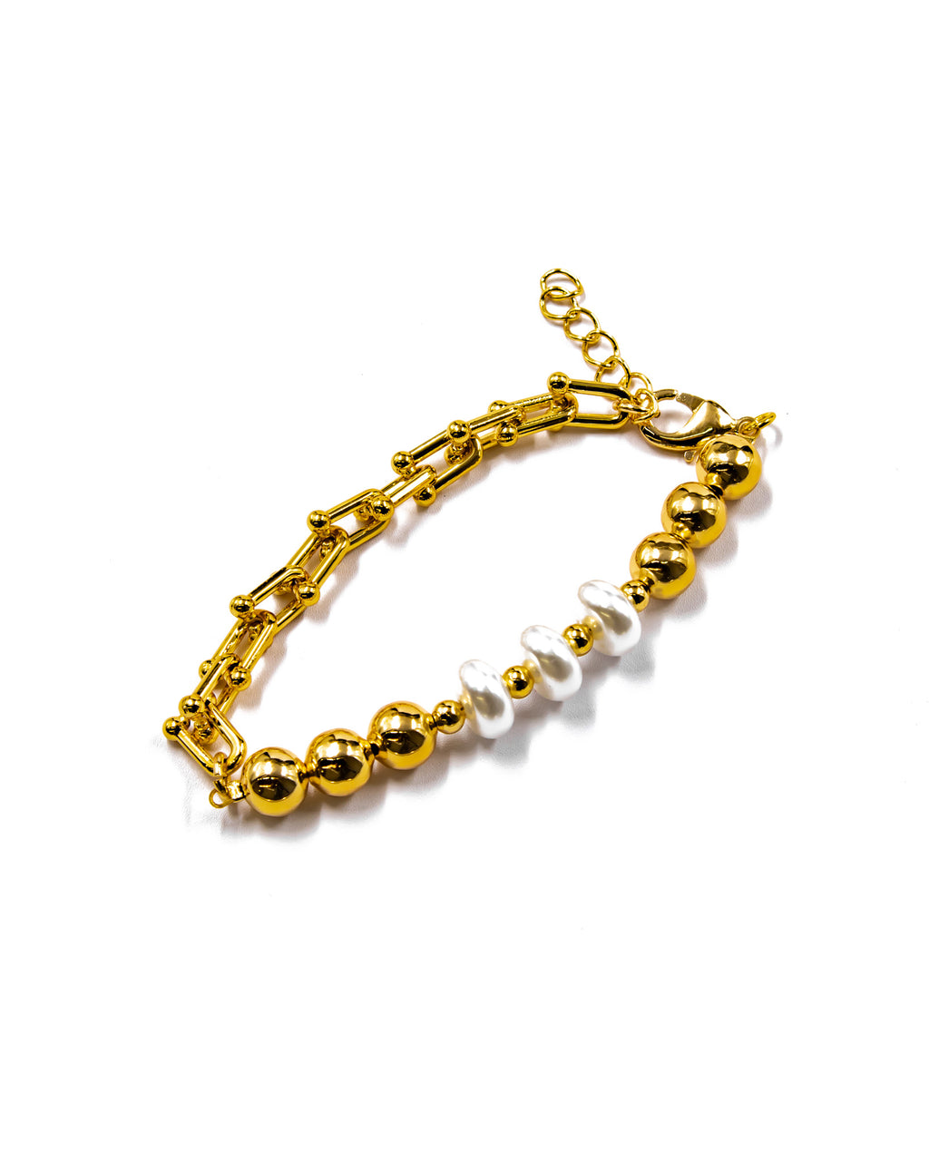 Pulsera Dorada con cuentas y dije - M1 Oro Laminado