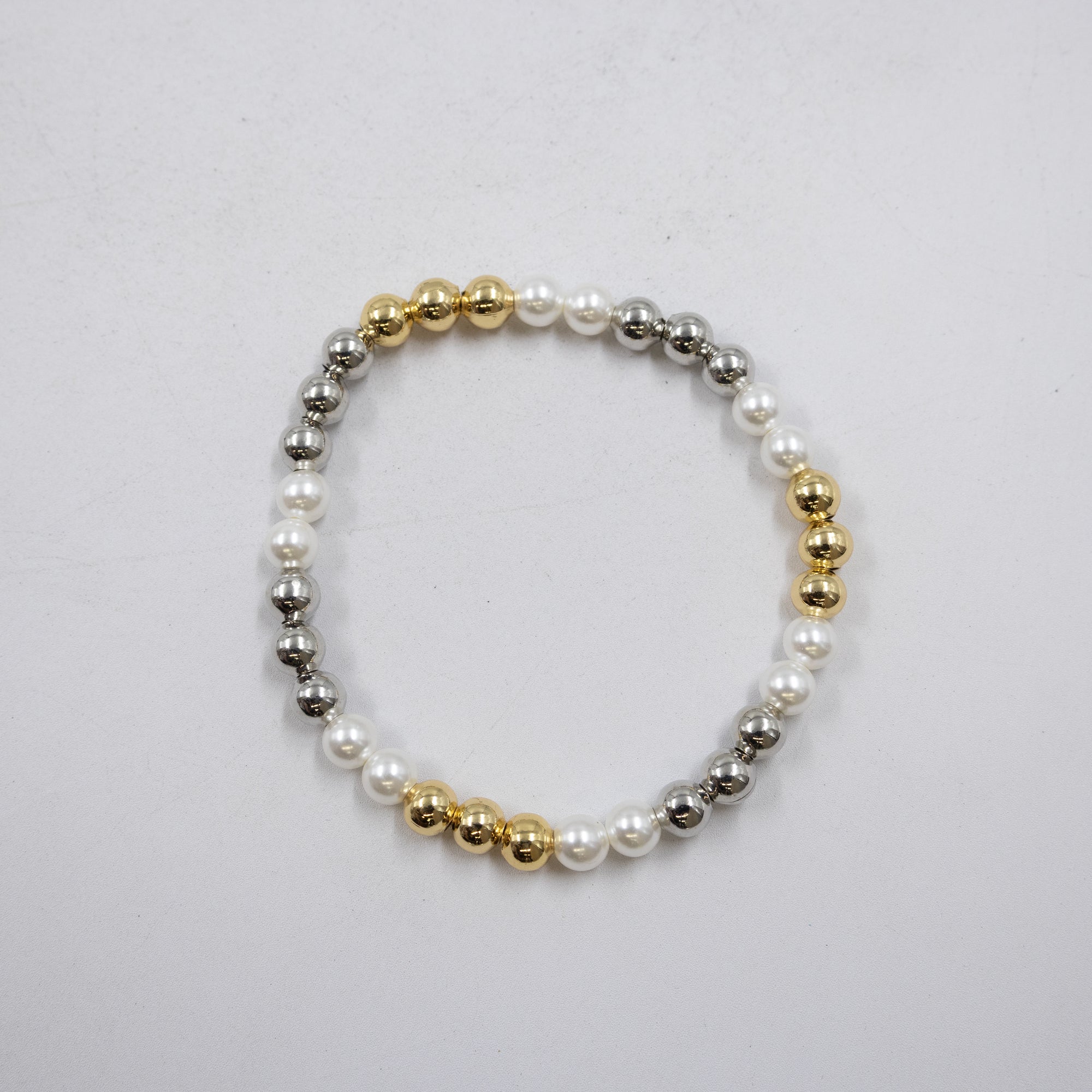 Pulseras Doradas y Plateadas con dije M1 Oro Laminado