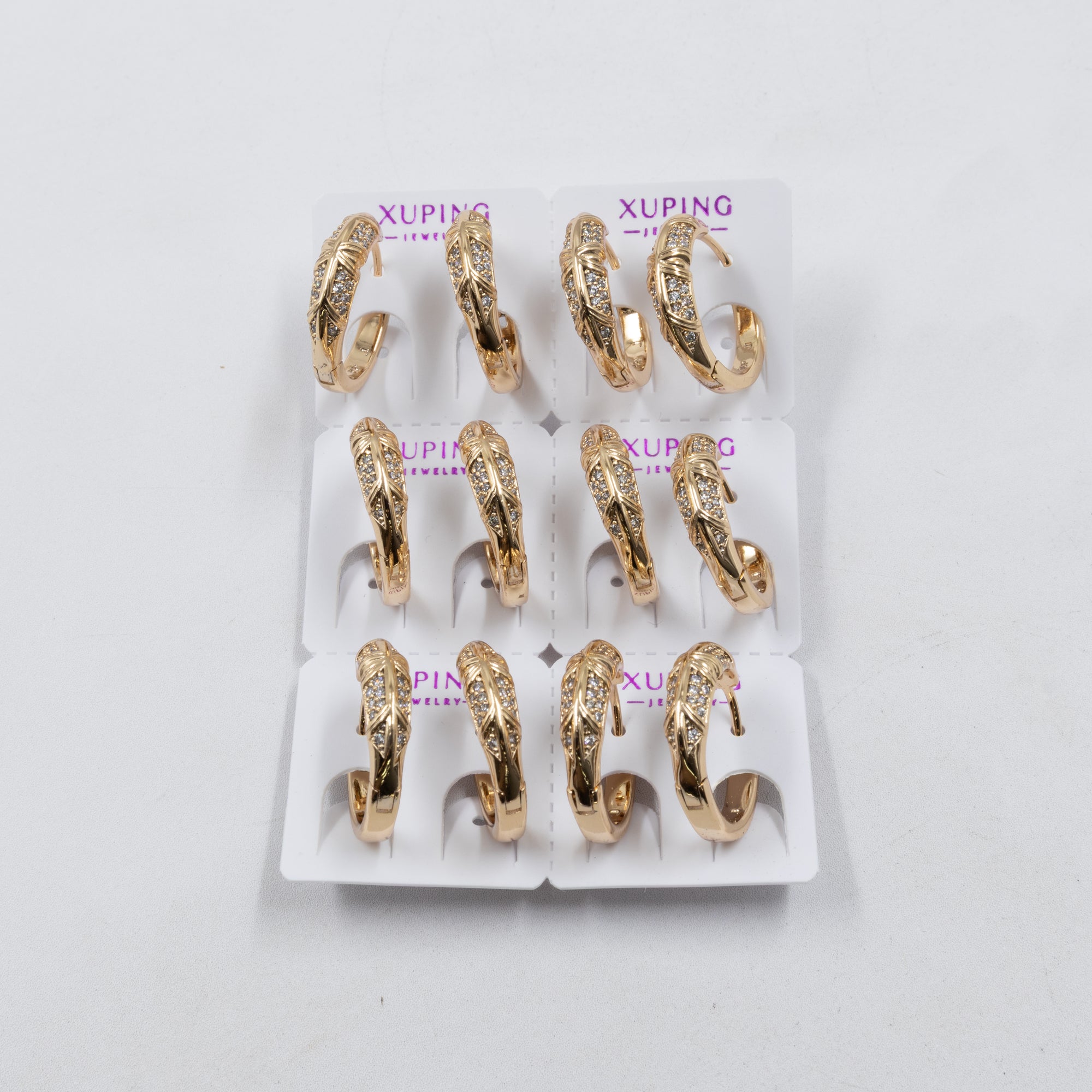 Paquete de 6 pares de Aretes Xuping Dorado M26 Oro Laminado