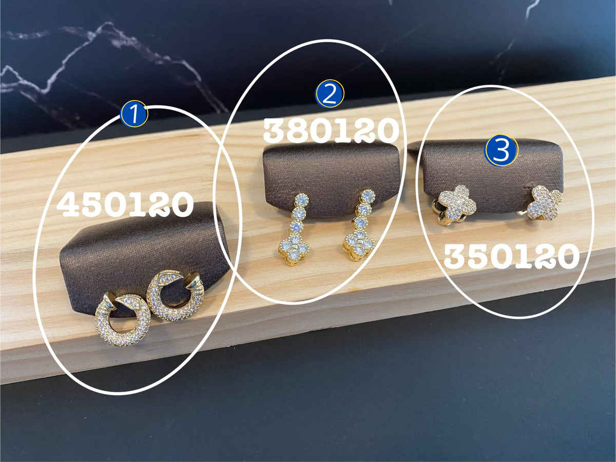 Aretes Dorados con piedras M3 Oro Laminado