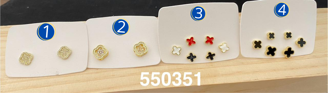 Aretes Dorados de Flor M5 Oro Laminado 03/03/26