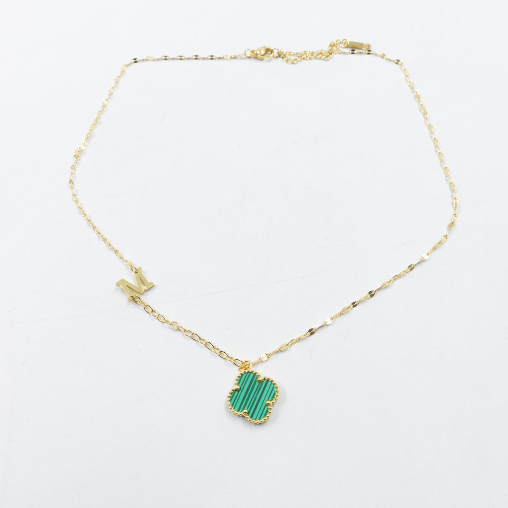 Collares Dorados con dijes de letra L, M, N y dije de Trebol M4 Oro Laminado