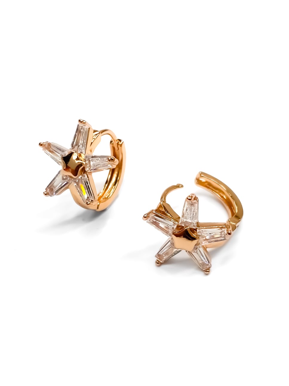ARETES HUGGIES M12 - ORO LAMINADO