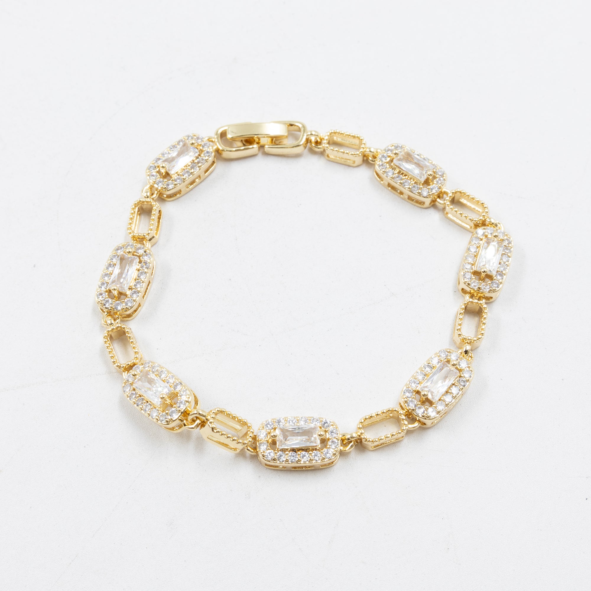 Pulseras Doradas con Piedras M9 Oro Laminado