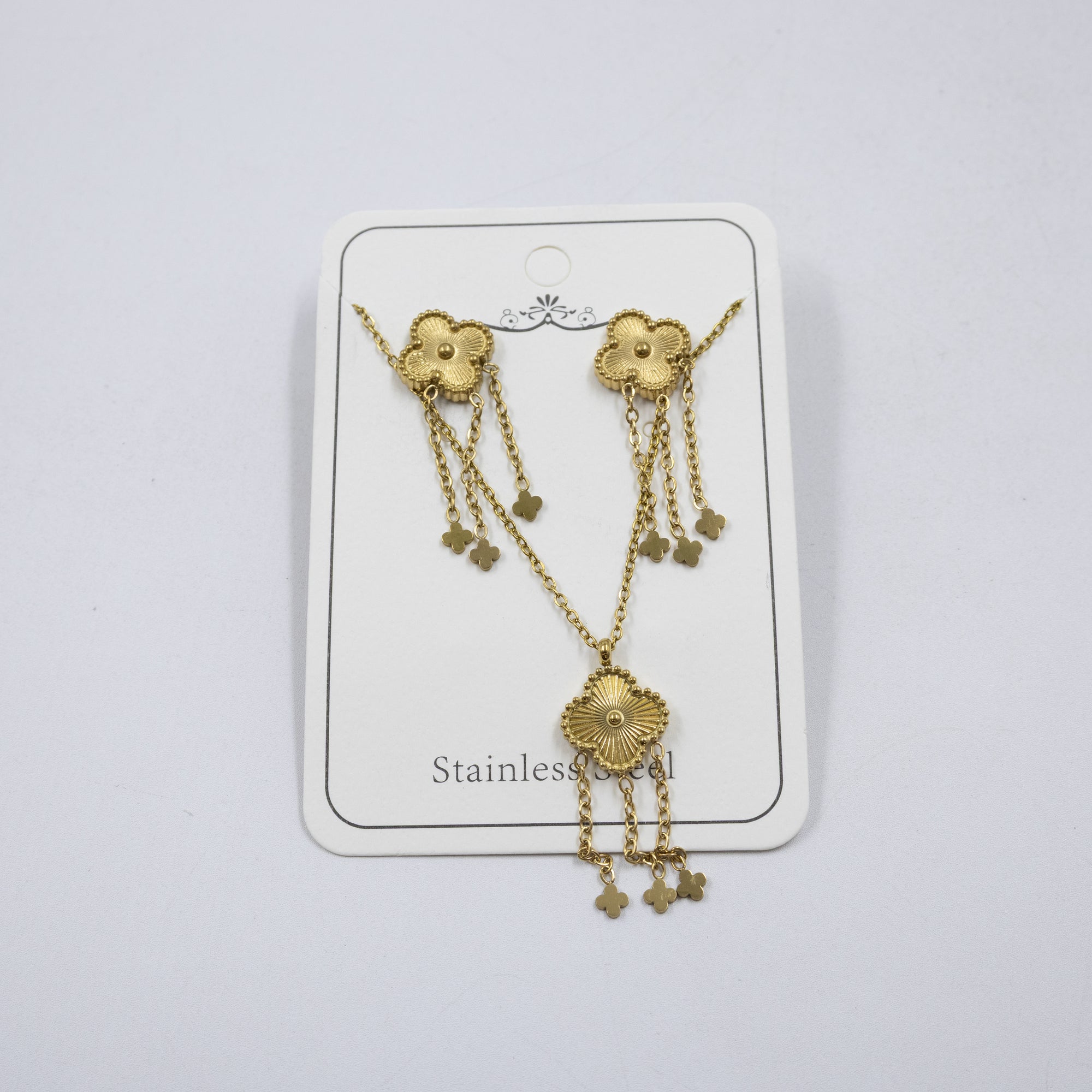 Conjunto Dorado de Trebol M1 Oro Laminado