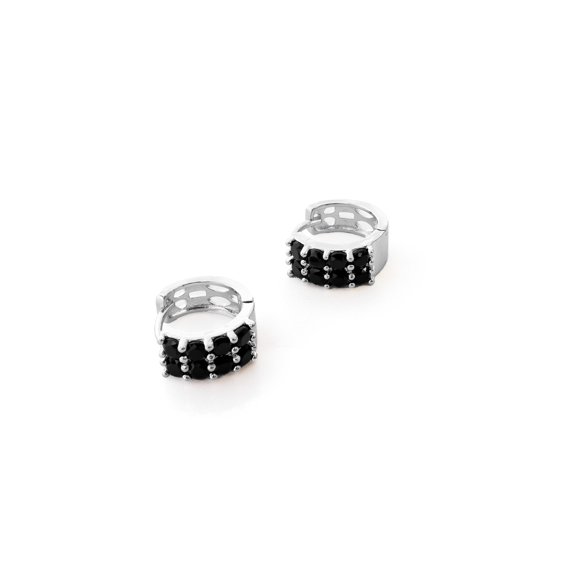 Aretes Plateados Huggies con Piedras Diferentes Colores M18 Oro Laminado