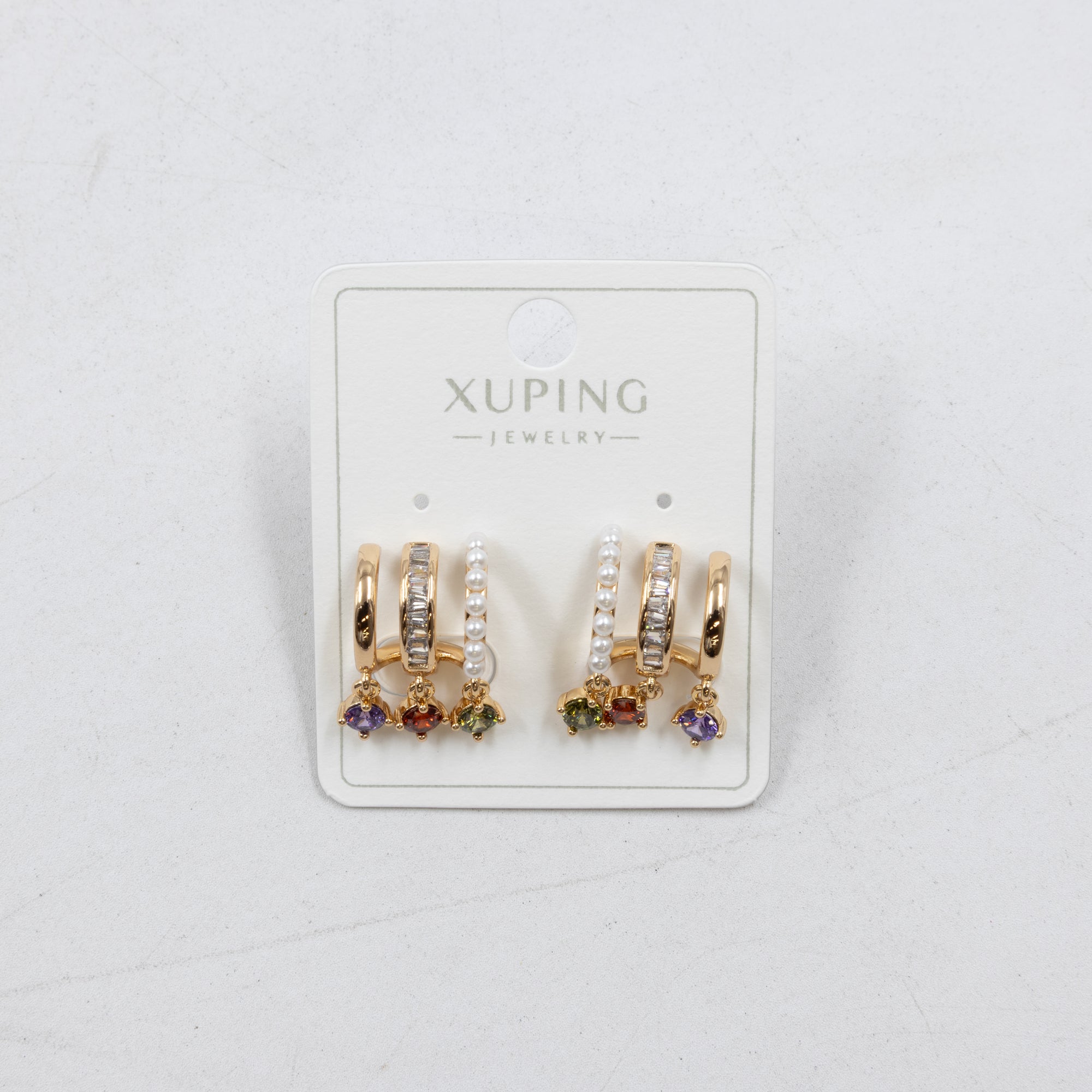 Aretes Dorados con Piedras Xuping M4 Oro Laminado