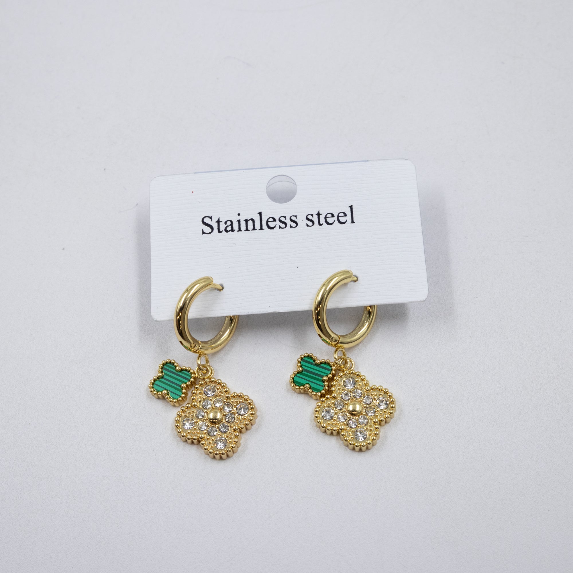 Aretes Dorados de Trebol M2 Oro Laminado