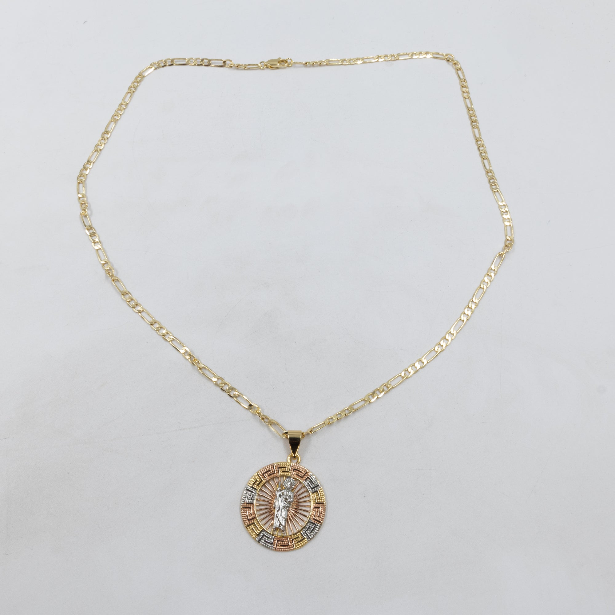 Collar con Dije Religioso Dorado M2 Oro Laminado