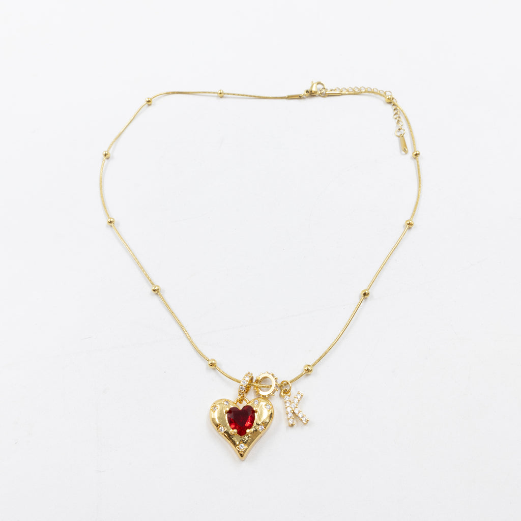 Collares Dorados con dije de Letra y corazón M2 Oro Laminado