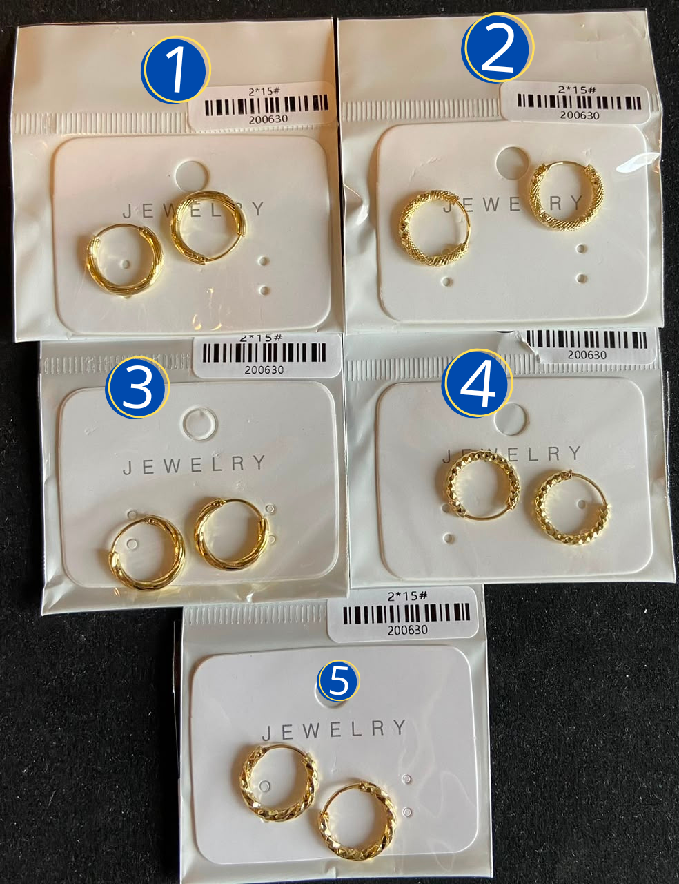 [12/SEPTIEMBRE/26] Arracadas doradas M3 Oro Laminado