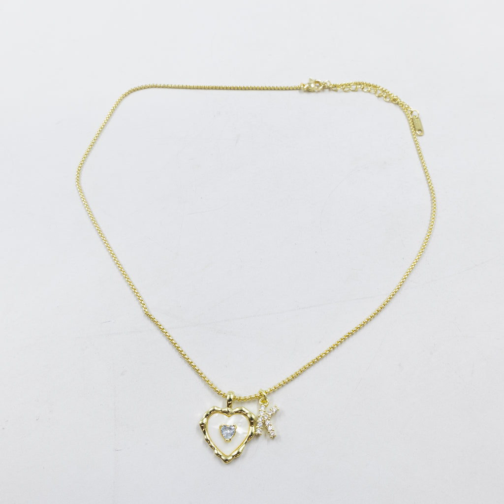 Collares Dorados con dije de Letra y corazon M2 Oro Laminado