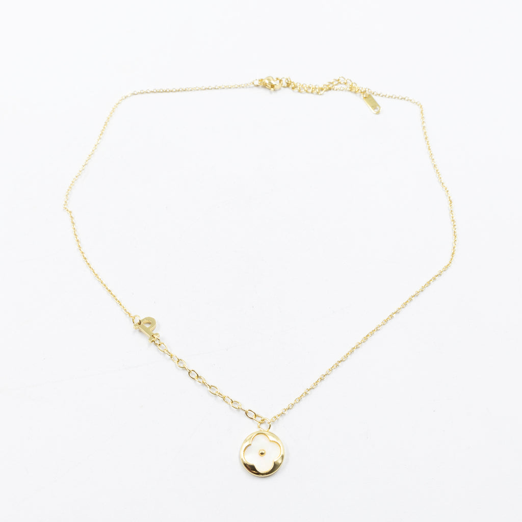Collares Dorados con dijes de letra N,P,R y dije de Trebol M5 Oro Laminado