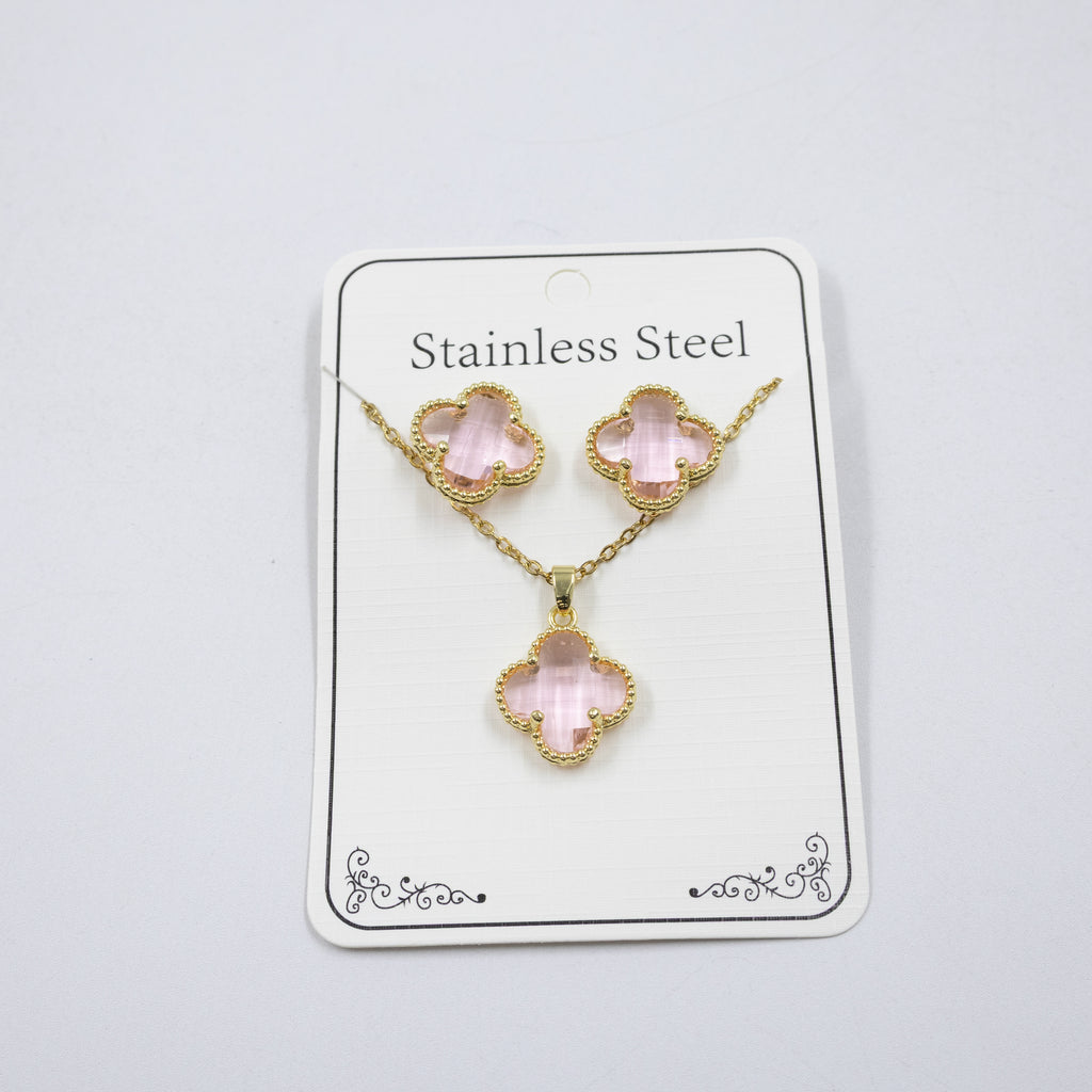 Conjunto Dorado de Trebol M2 Oro Laminado