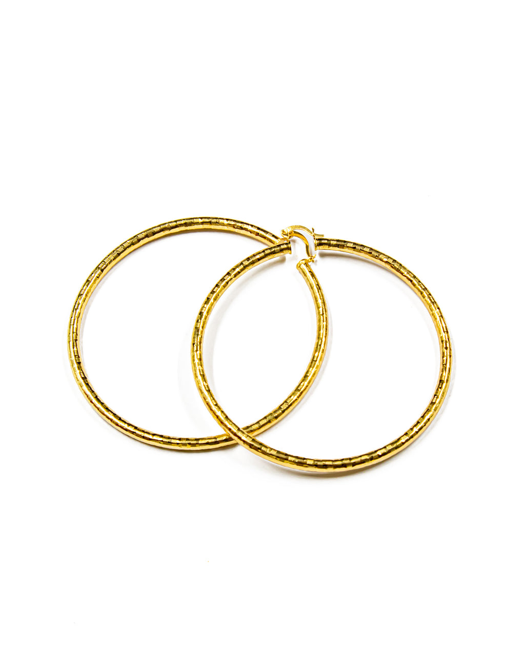 Arete tipo arracada - M1 Oro Laminado