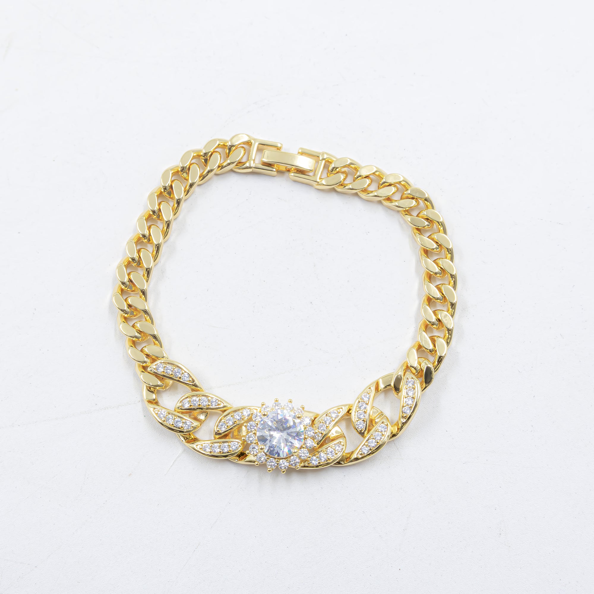 Cadenas de Pulseras Doradas con Piedras M2 Oro Laminado