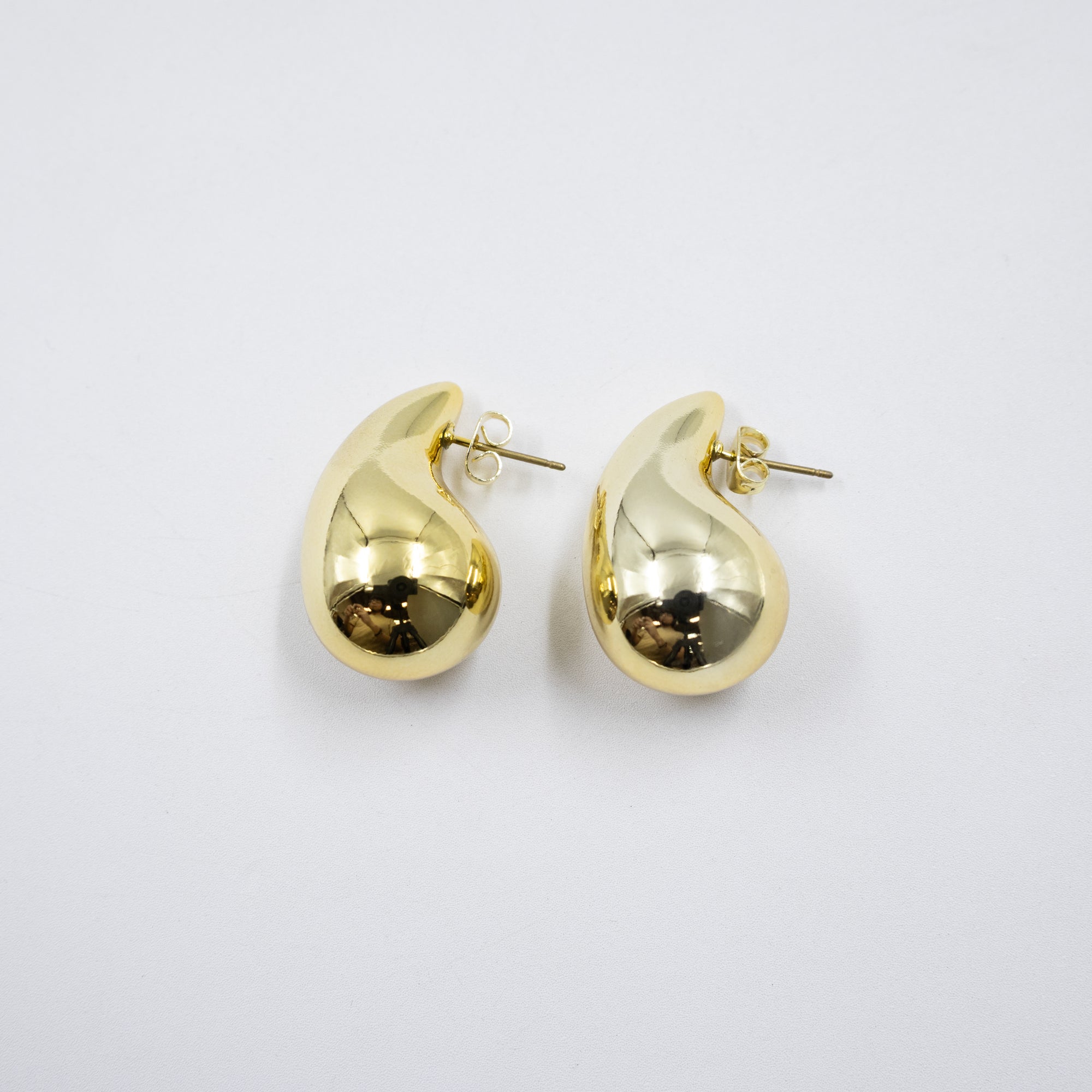 Aretes Medianos de colores M2 Oro Laminado