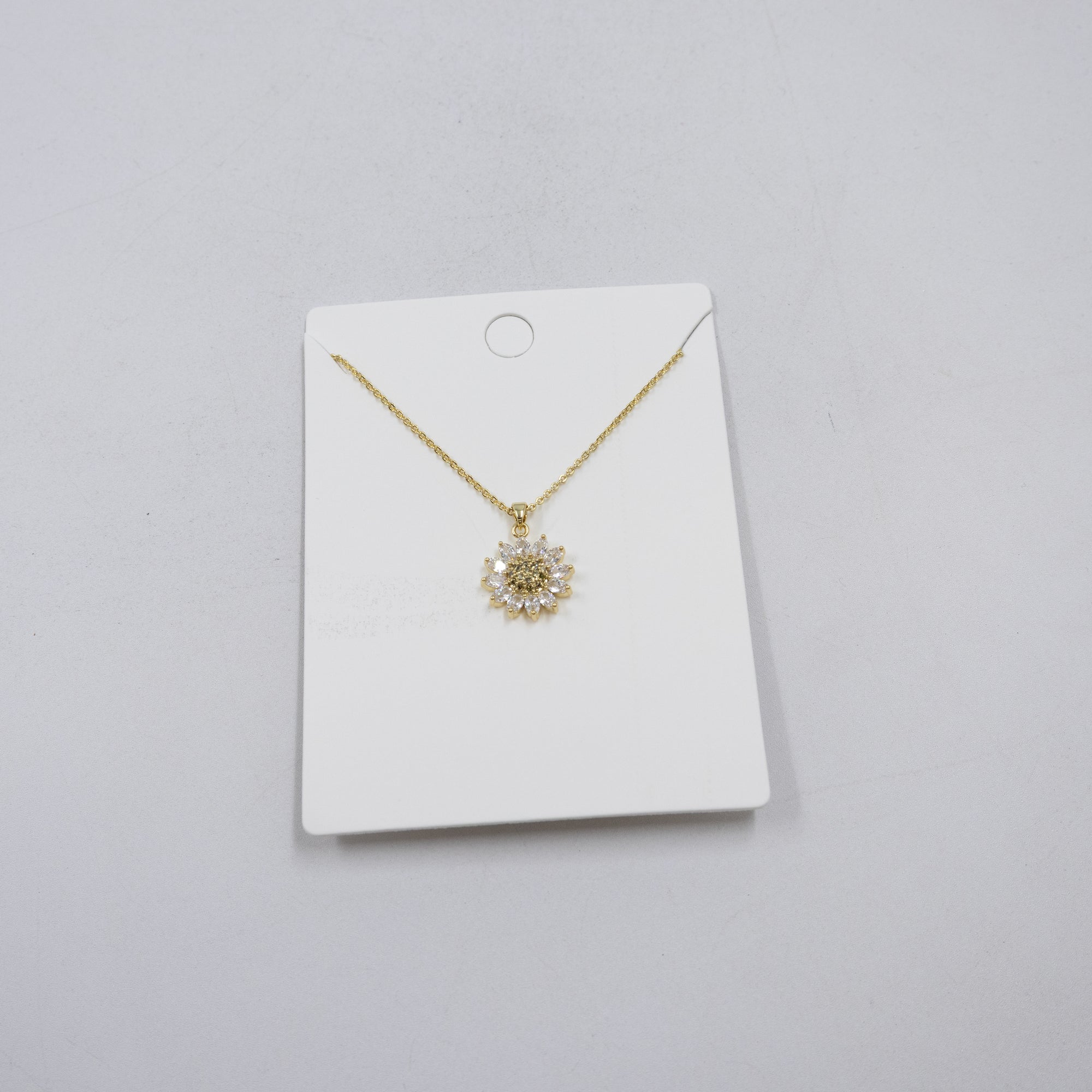 Collar Dorado Ansheli M39 Oro Laminado