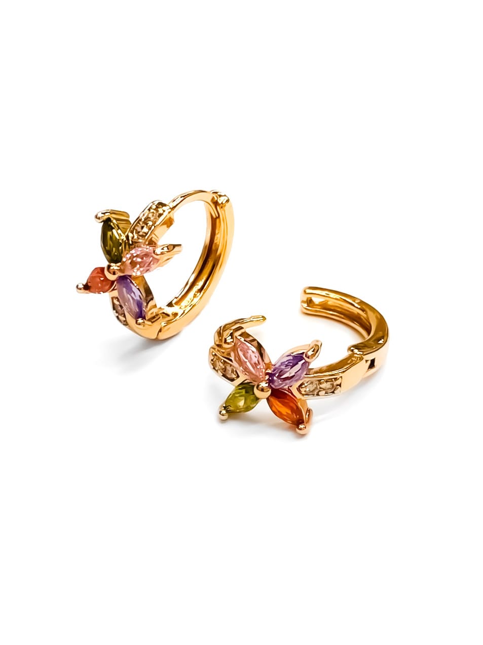 ARETES HUGGIES M5 - ORO LAMINADO