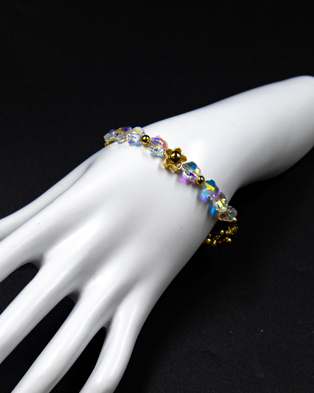 Pulsera con dijes tornasol - M2 Oro Laminado