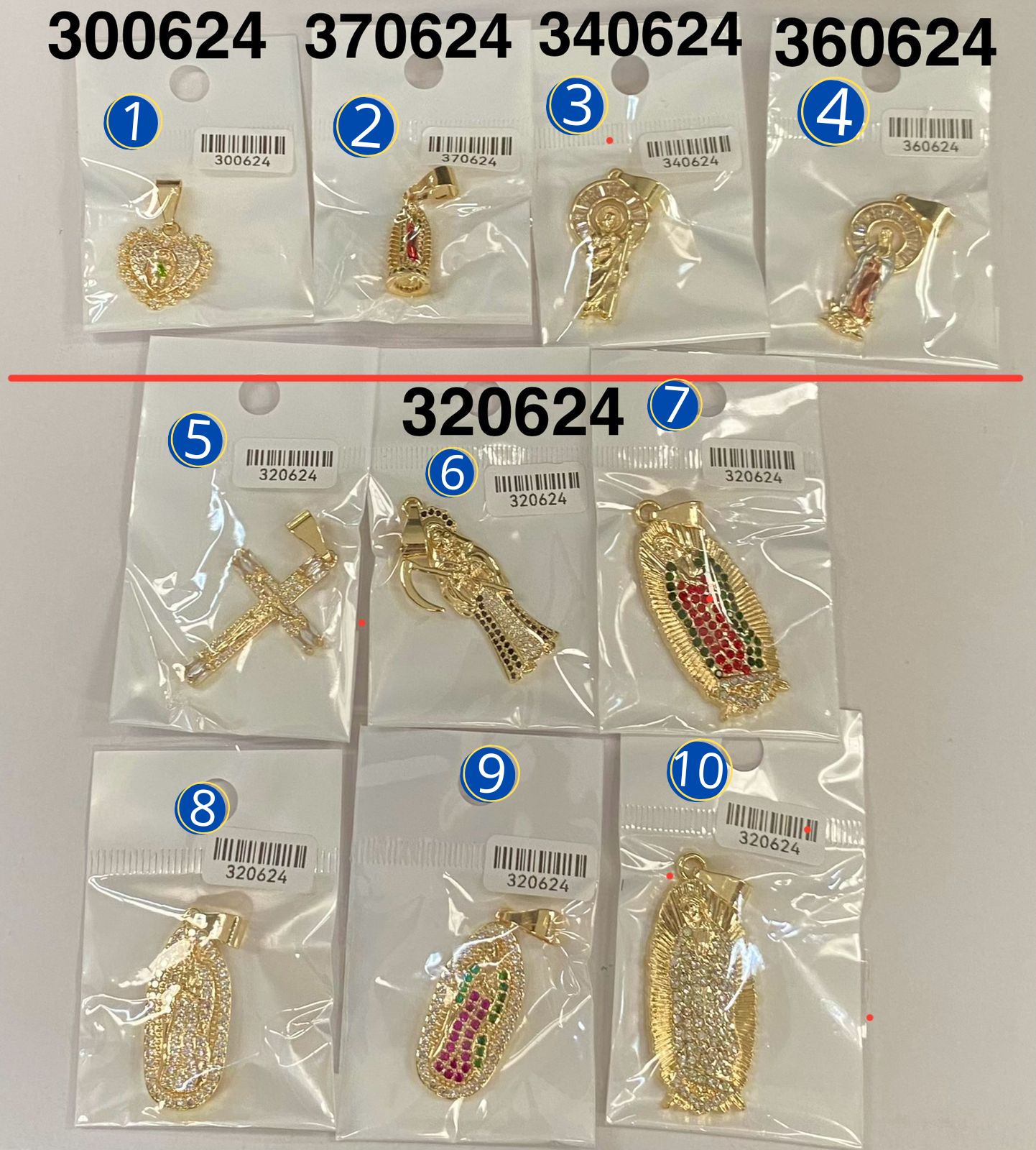 Dijes Dorados M5 Oro Laminado