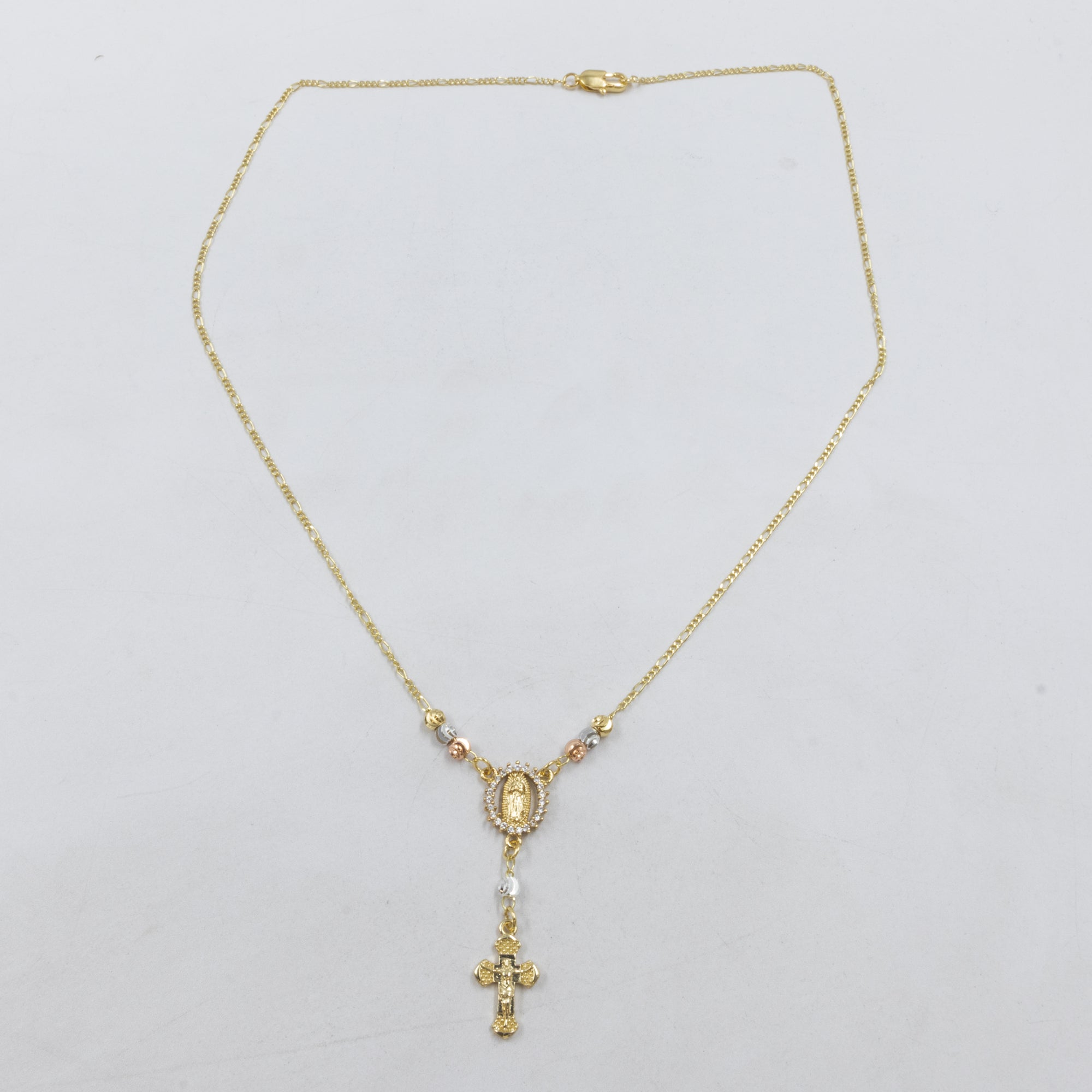 Collar con Dije Religioso Dorado M2 Oro Laminado