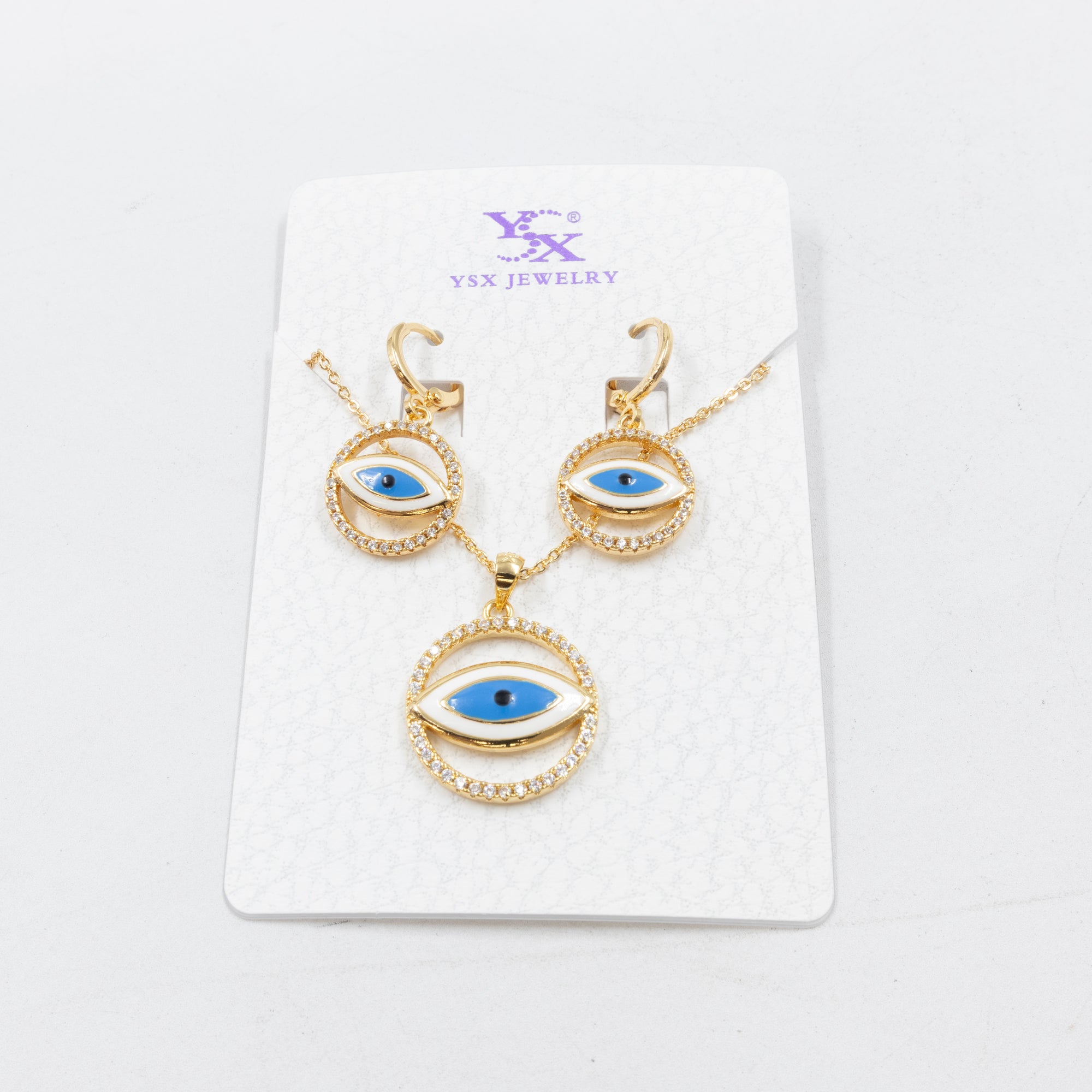 Conjunto de Aretes y Collar Oro Laminado