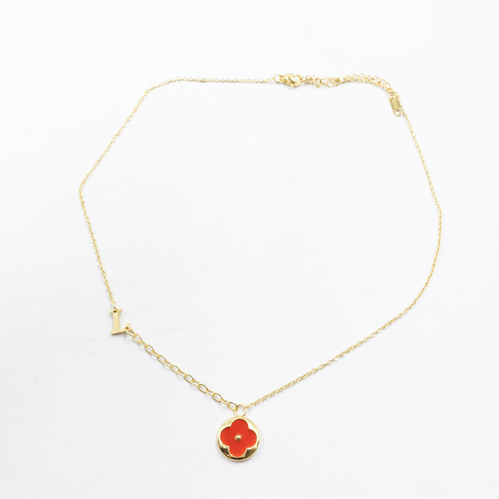 Collares Dorados con dijes de letra M,L,K y dije de Trebol M4 Oro Laminado