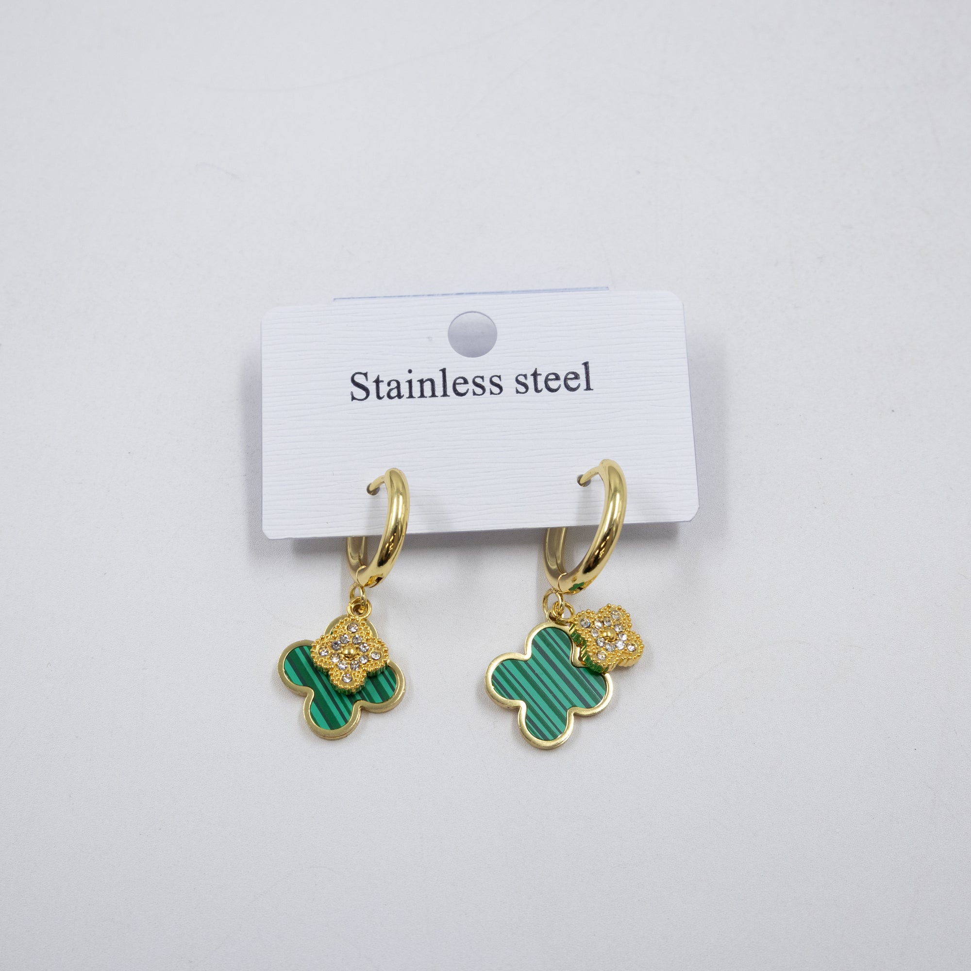 Aretes Dorados de Trebol M3 Oro Laminado