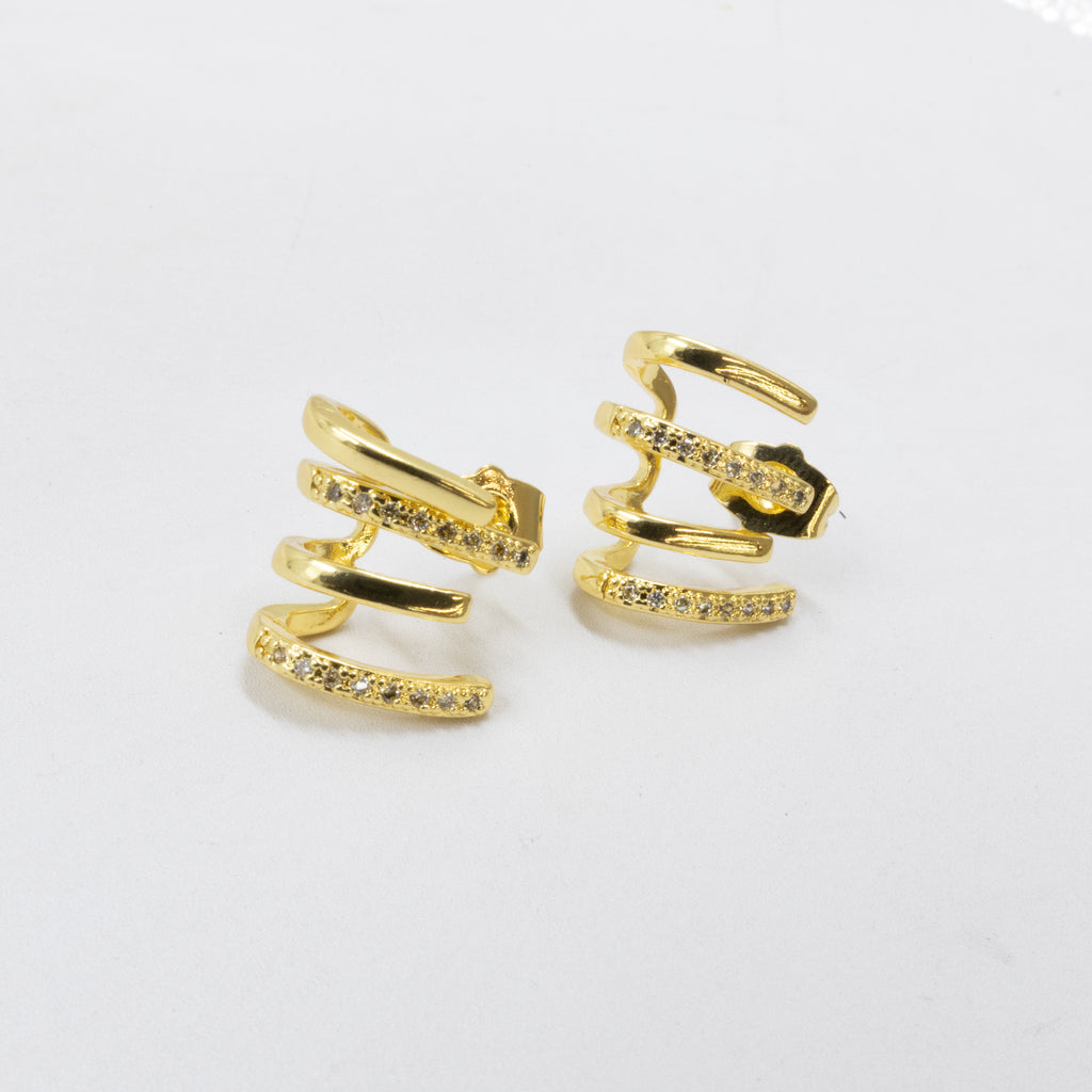 Aretes Dorados Caja 2 01/06/26 M2 Oro Laminado
