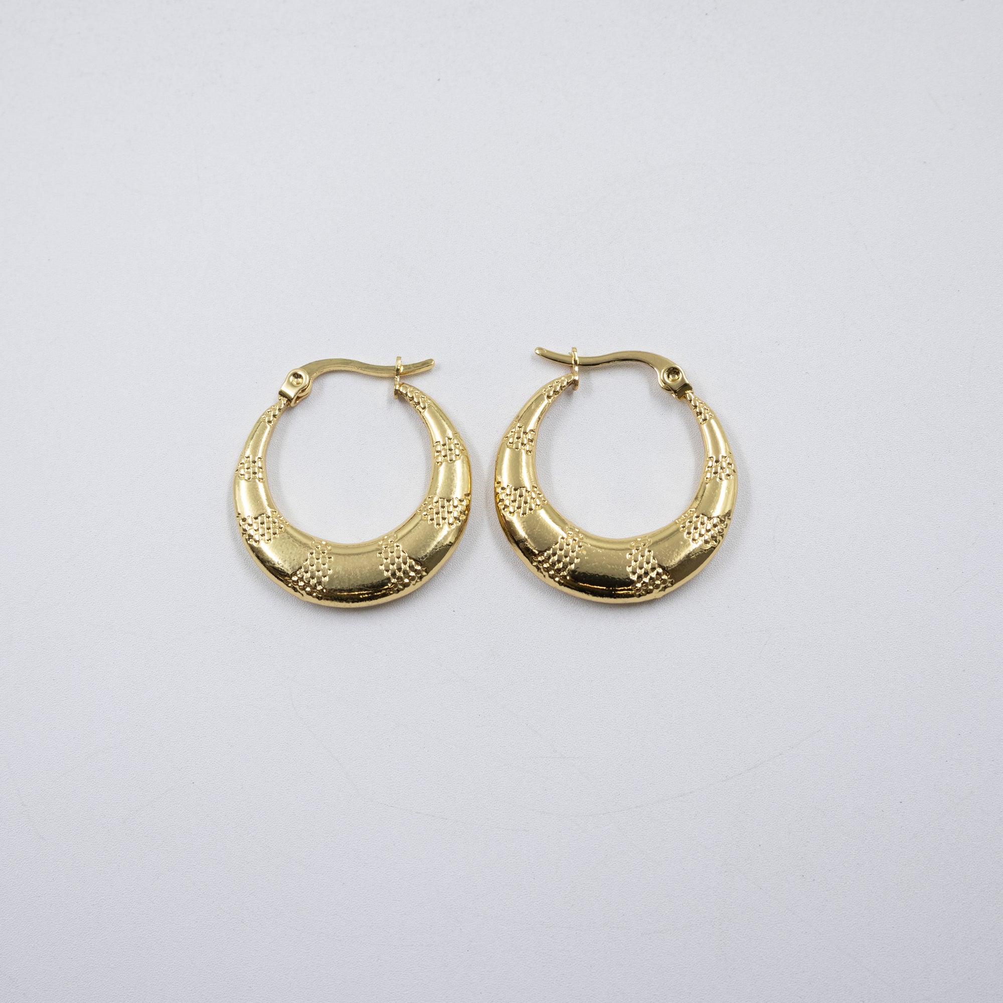 Aretes Dorados Chicos M1 Oro Laminado