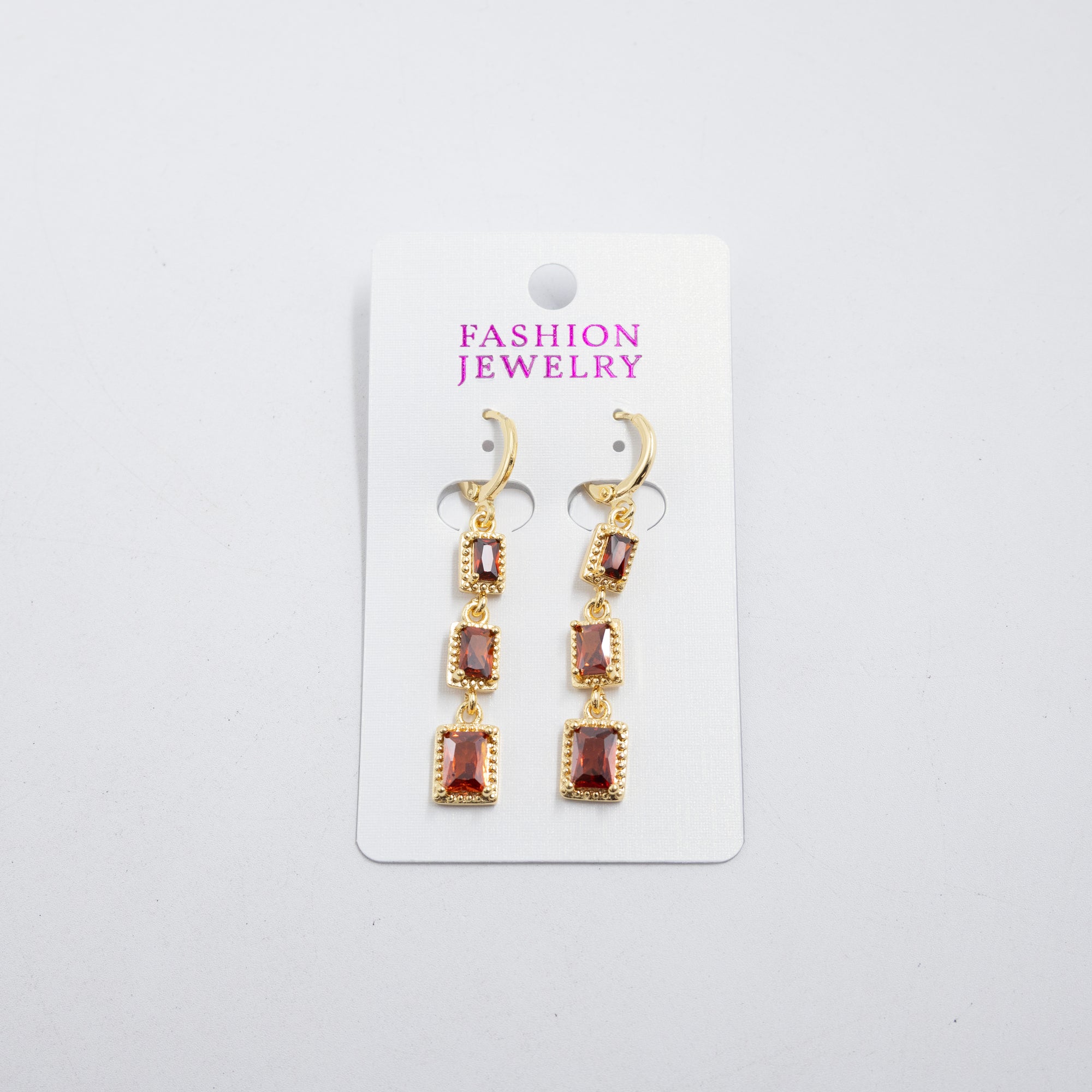 Aretes Largos Dorados con piedras M7 Oro Laminado